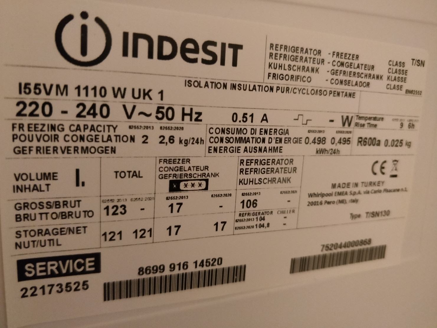repair How do I remove the light cover from an Indesit I55VM 1110 W
