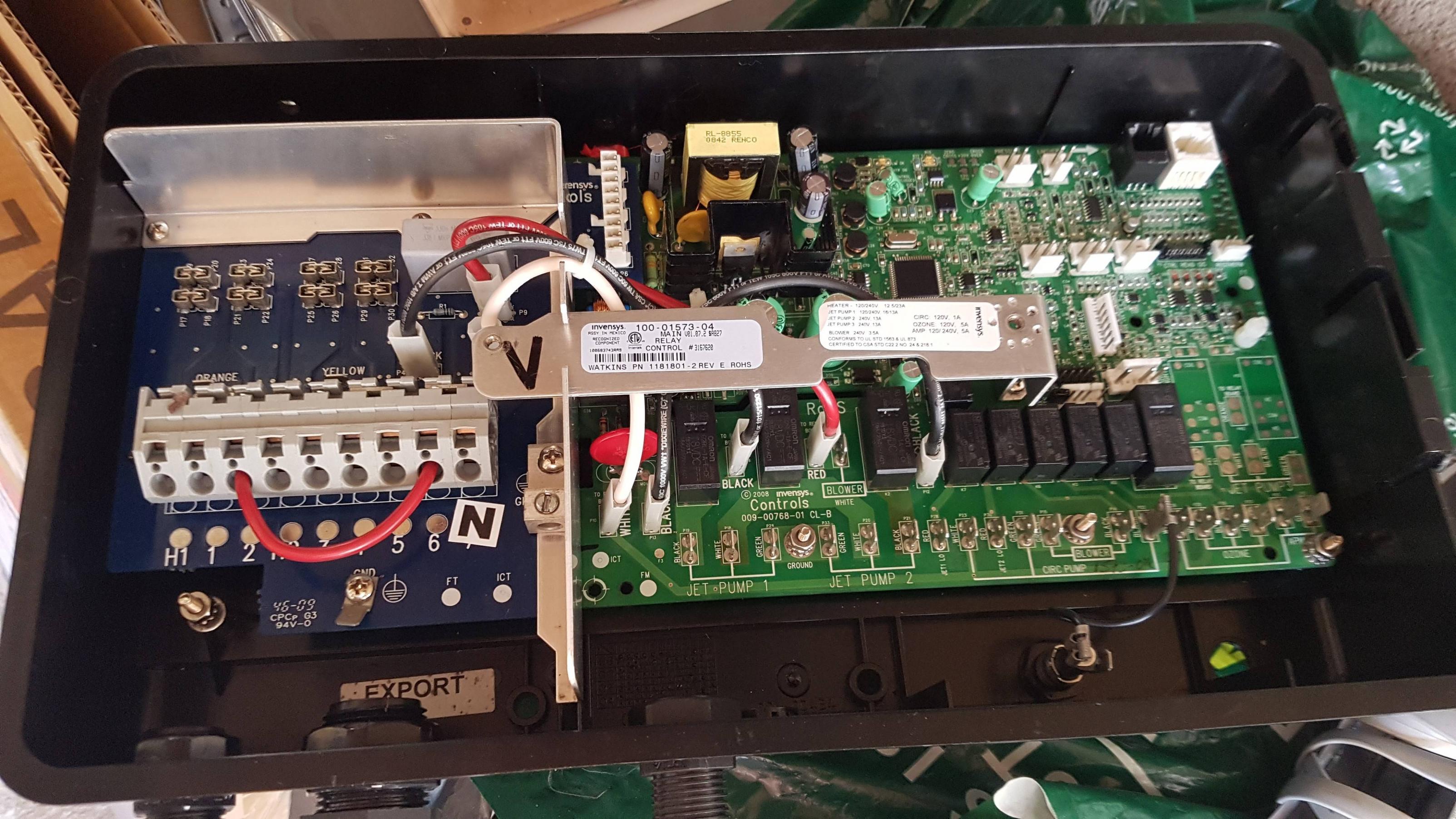power supply What would cause a ticking sound and oscillating DC
