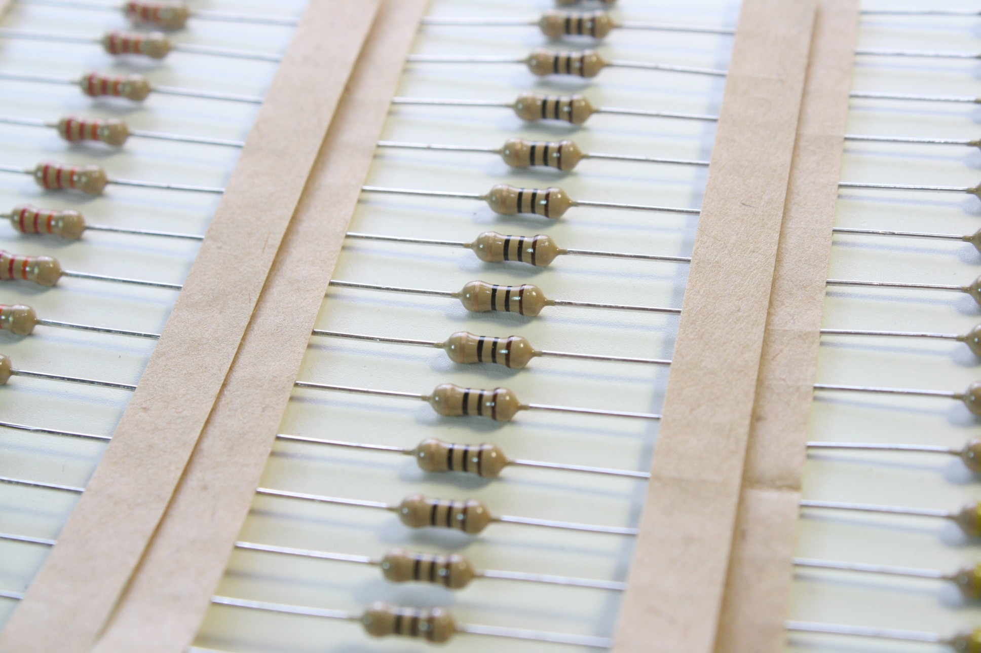 What is the difference between these resistors? Electrical Engineering Stack Exchange