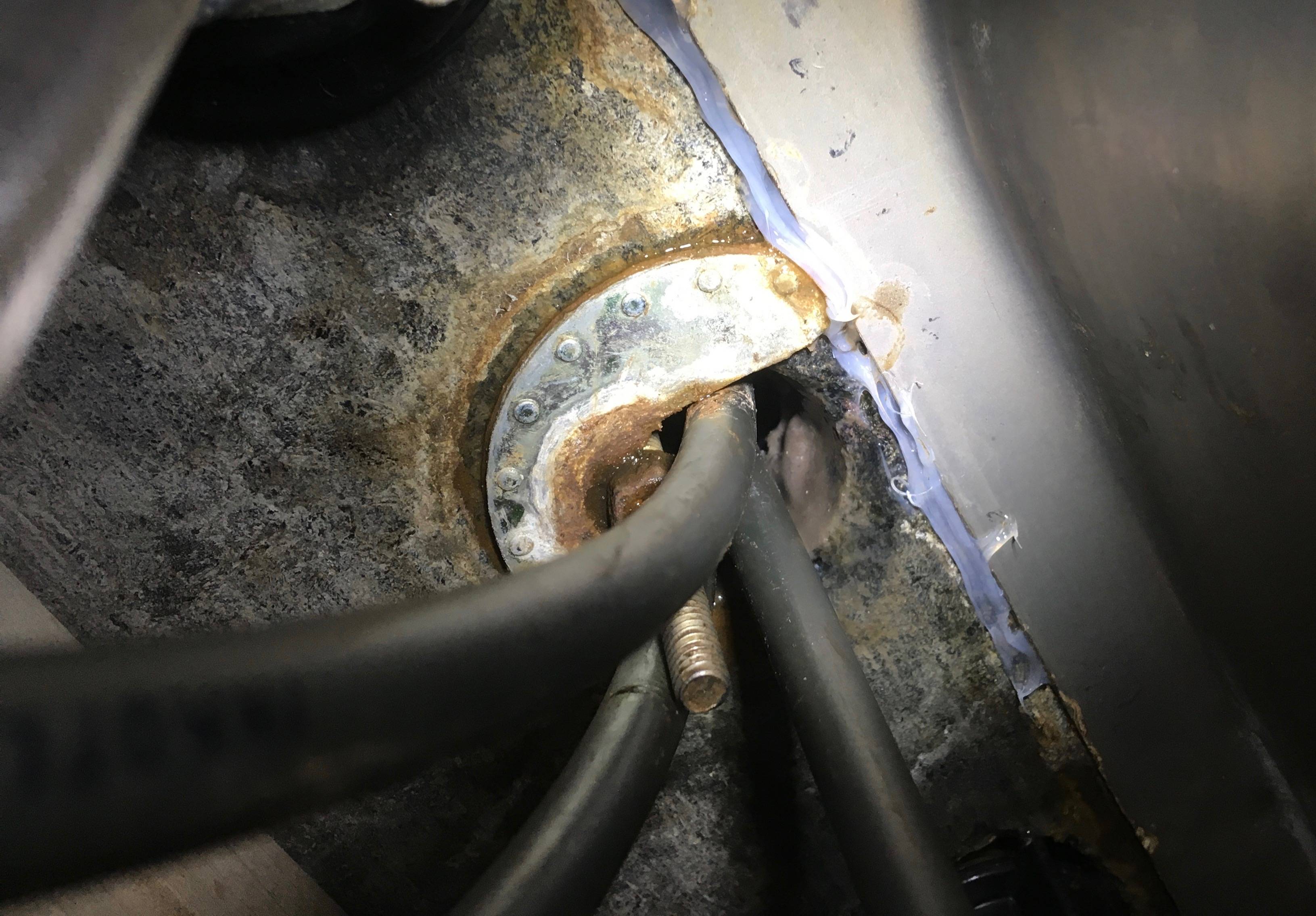 How To Tighten Kitchen Faucet Nut Under Sink Wow Blog