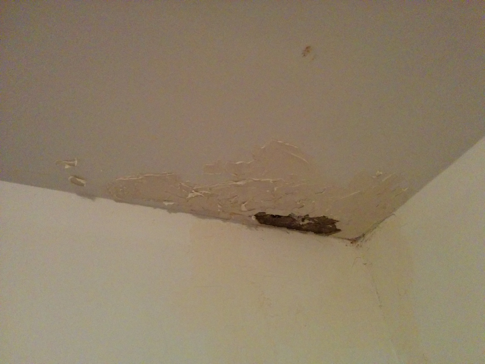 How do I repair this kind of drywall damage? Home Improvement Stack