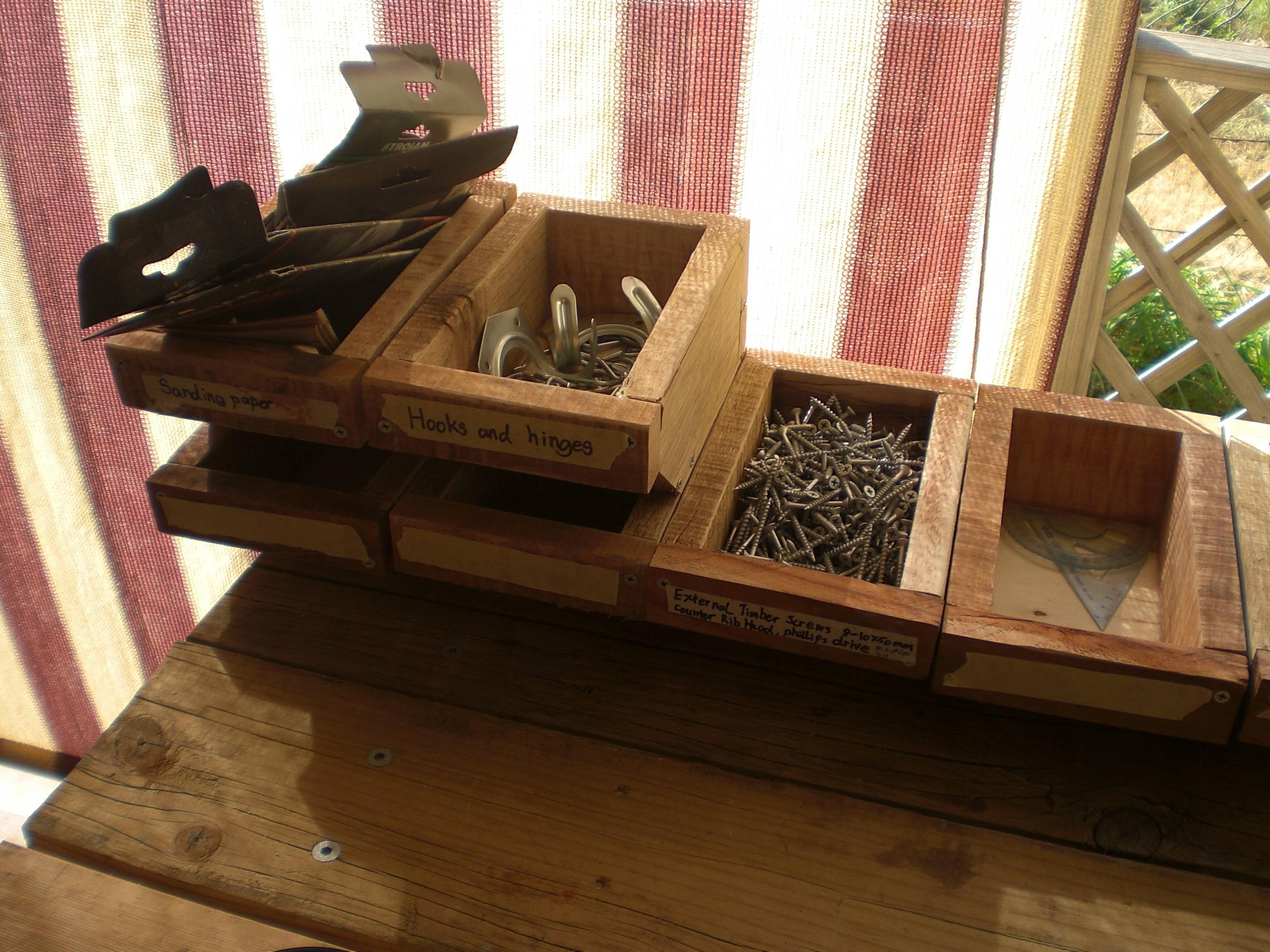 How do I take apart a wooden pallet without cracking the wood? Home