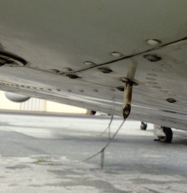 Where is the fuel vent on a Piper Archer TX? Aviation Stack Exchange
