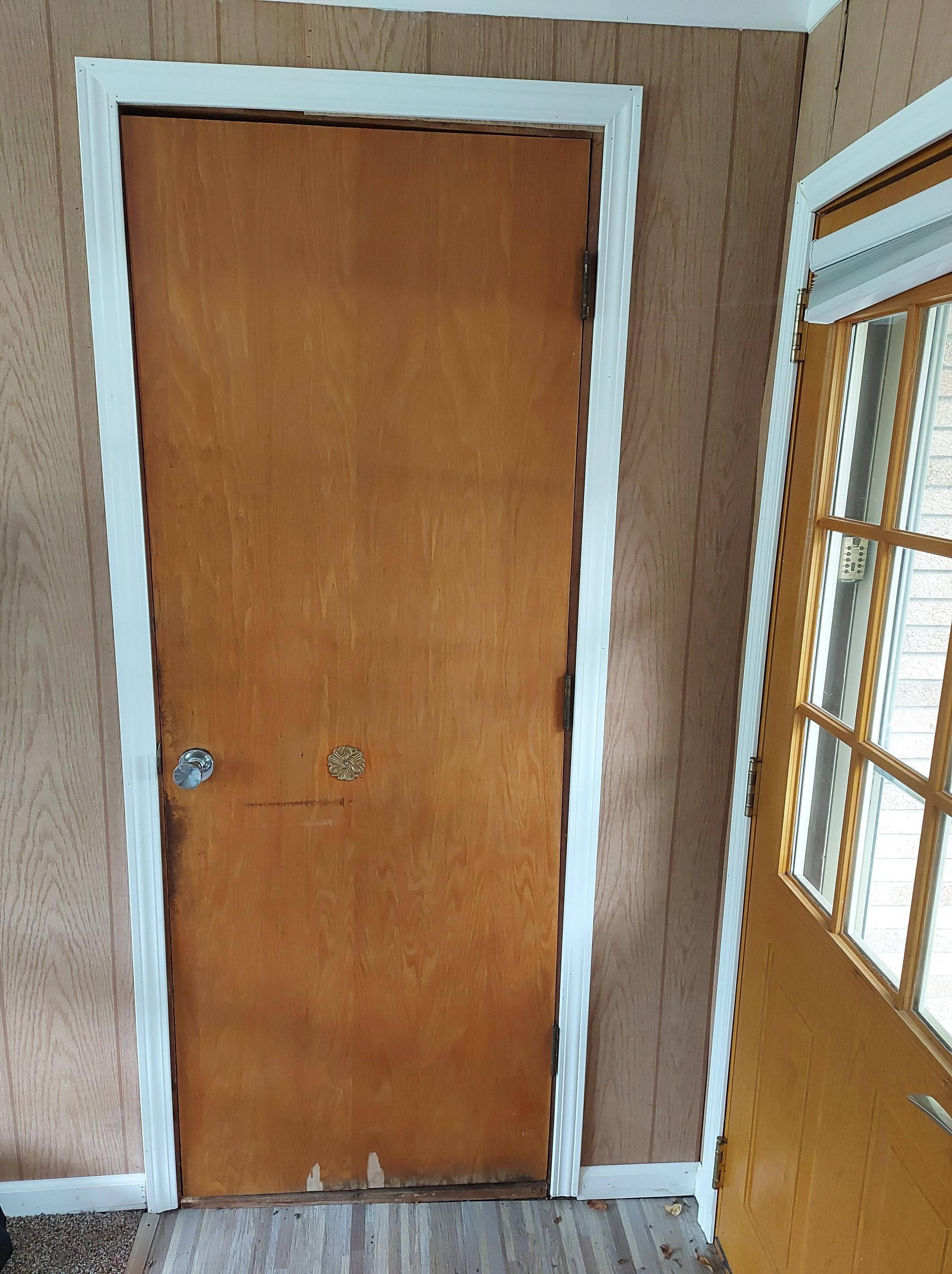 Who's the right person to hire for exterior door repair? Home