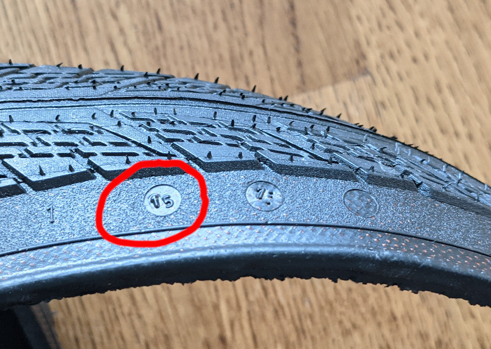 tire Confirming Bike tyres do not have date of manufacture stamped