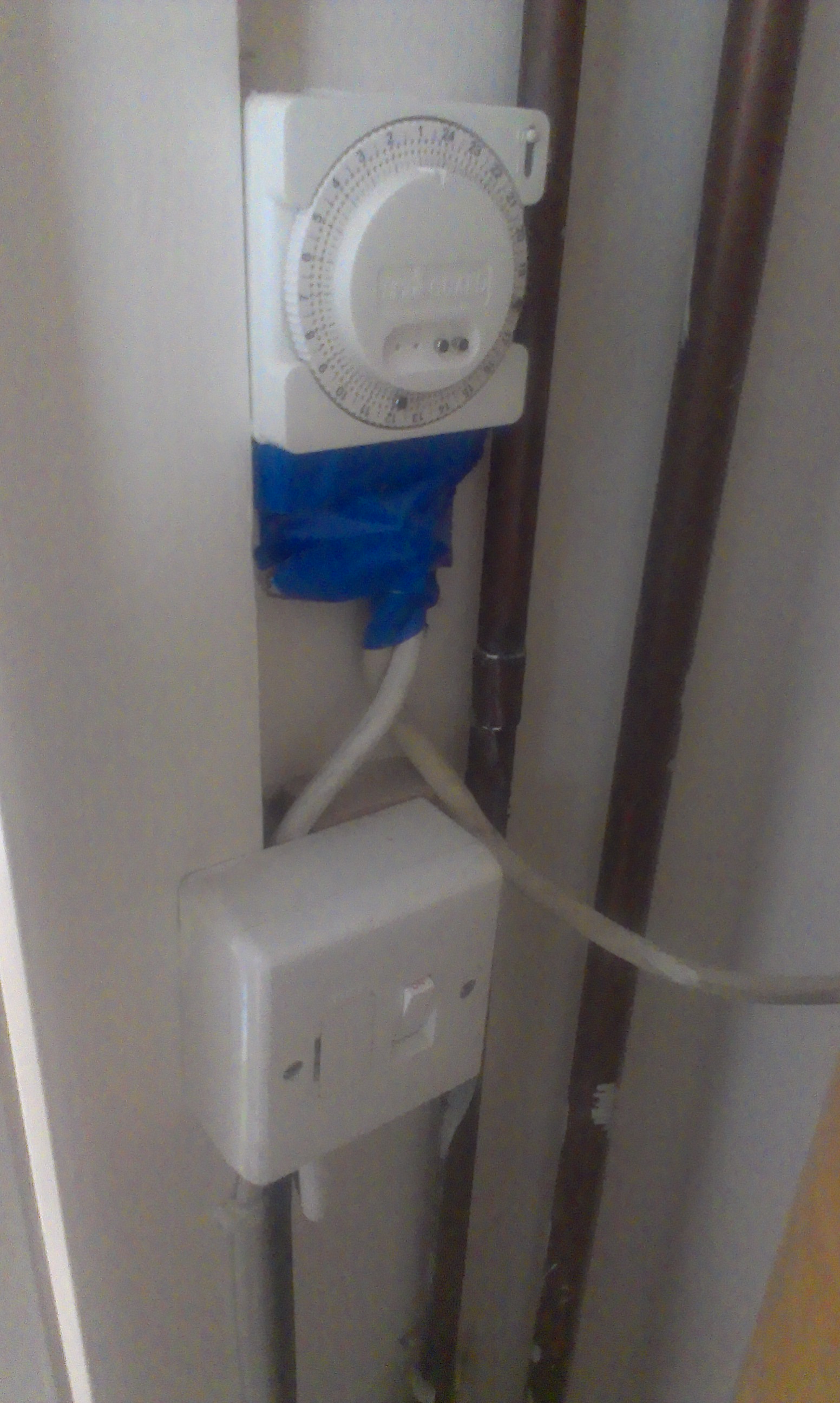 Water tank and timer (UK) Home Improvement Stack Exchange