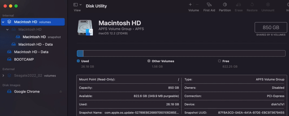 hard drive Disk Utility with extra Mac HD after clean