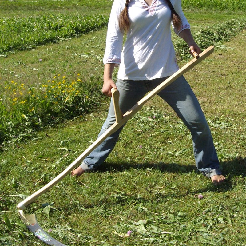 weapons How effective would a scythe be in a oneonone