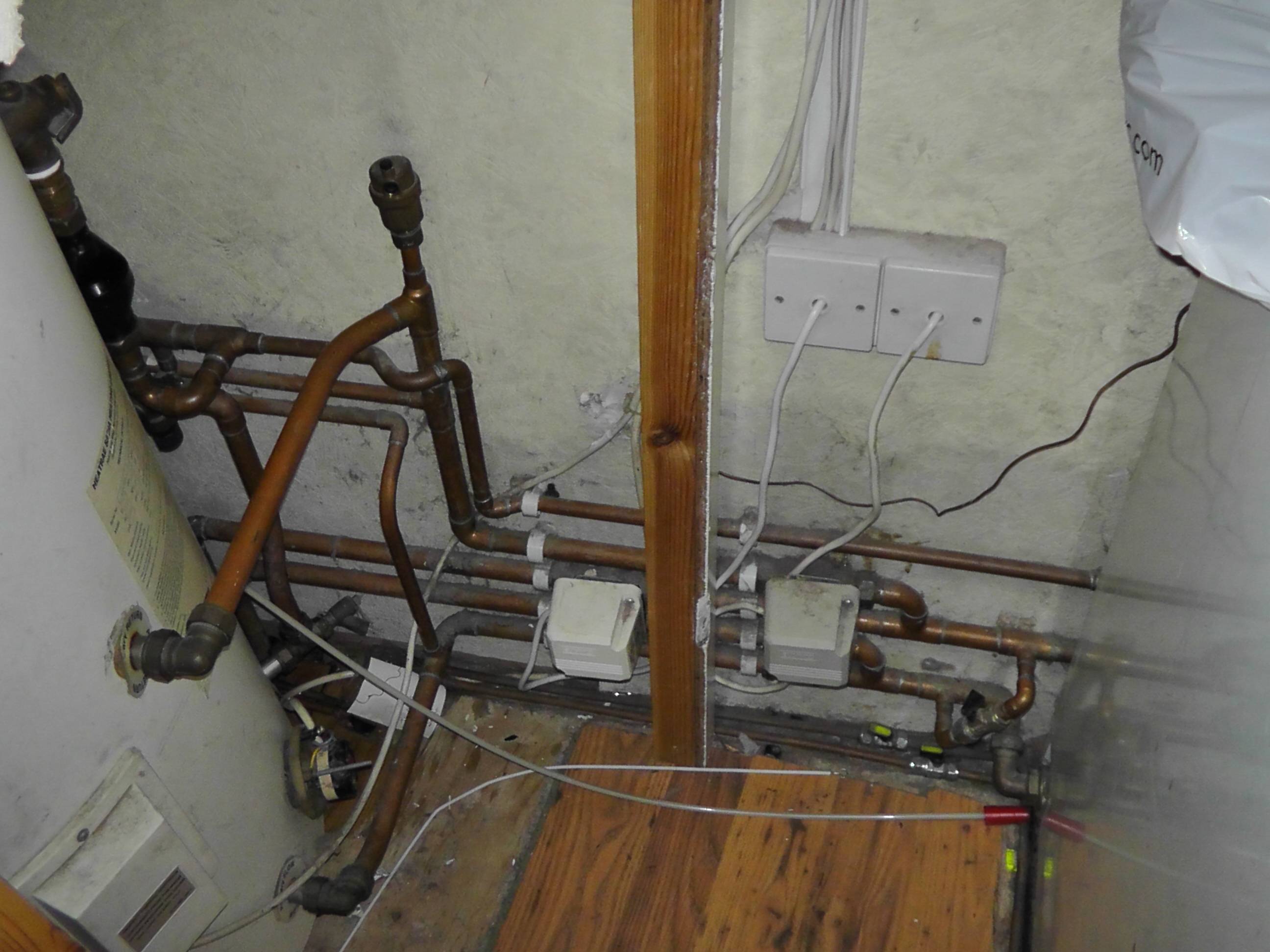 leak What could cause water to come up from the bottom (upwards