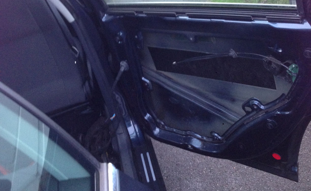 VW Passat B5 Rear Door Central Locking Issue Door Lock Actuator