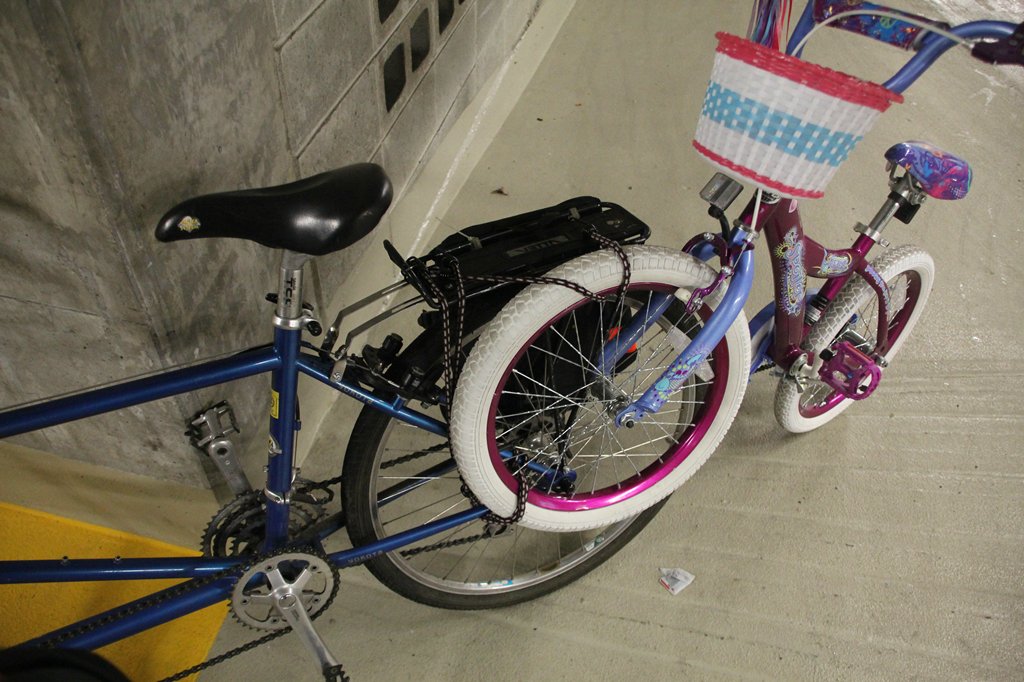trailer Is there a doityourself way to tow a kid's bike? Bicycles
