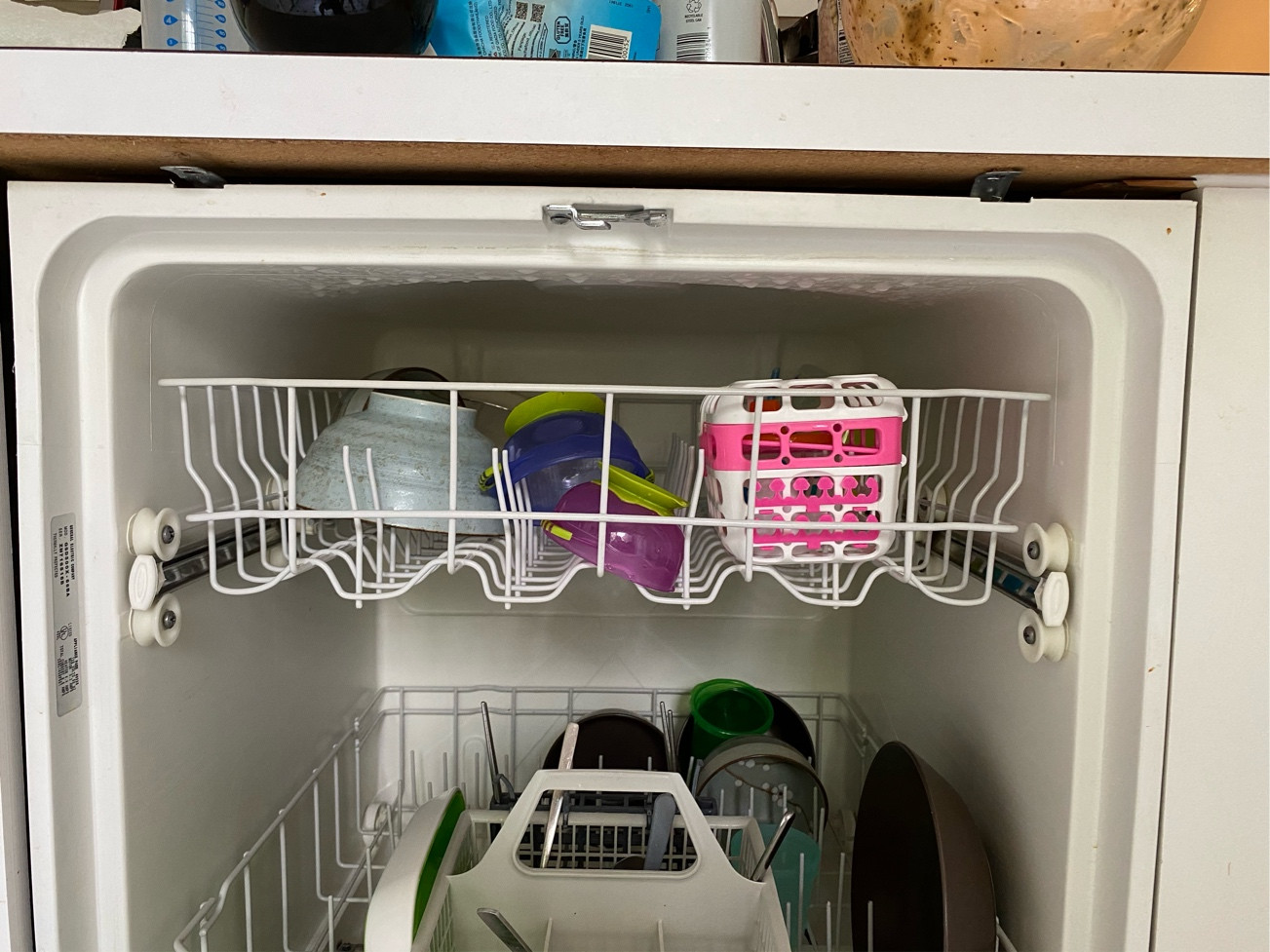 dishwasher How to unscrew this screw Home Improvement Stack Exchange
