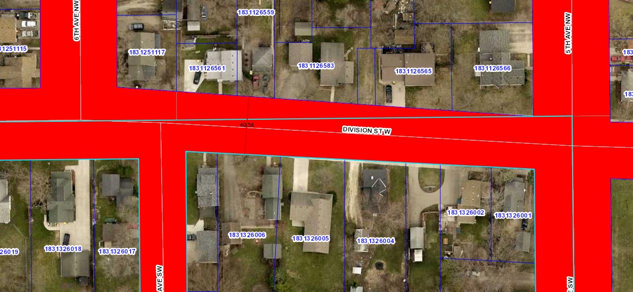 line Extract street right of way width from ROW polygon using street