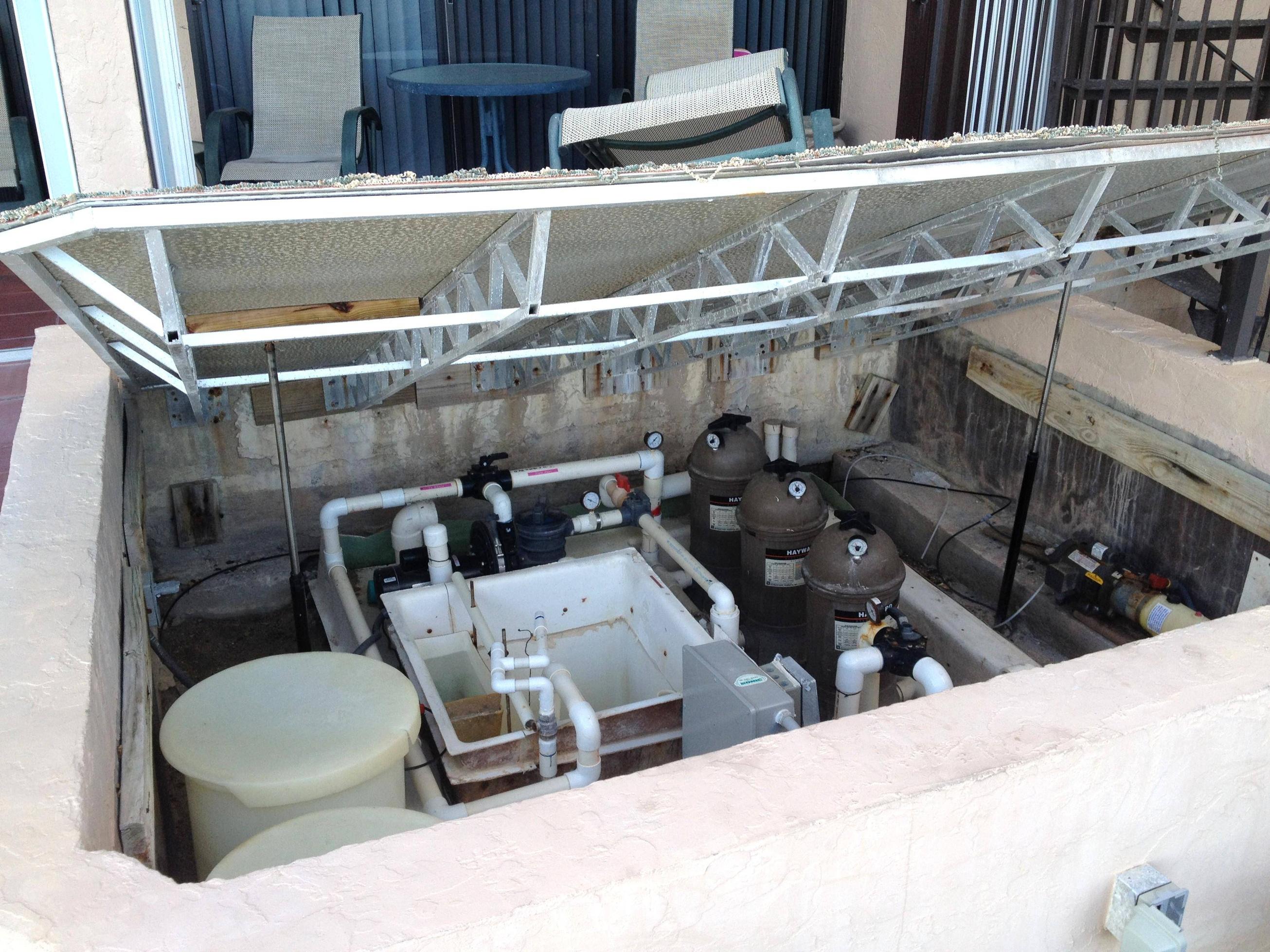 Noise cancellation solution for pool filter motor Physics Stack Exchange