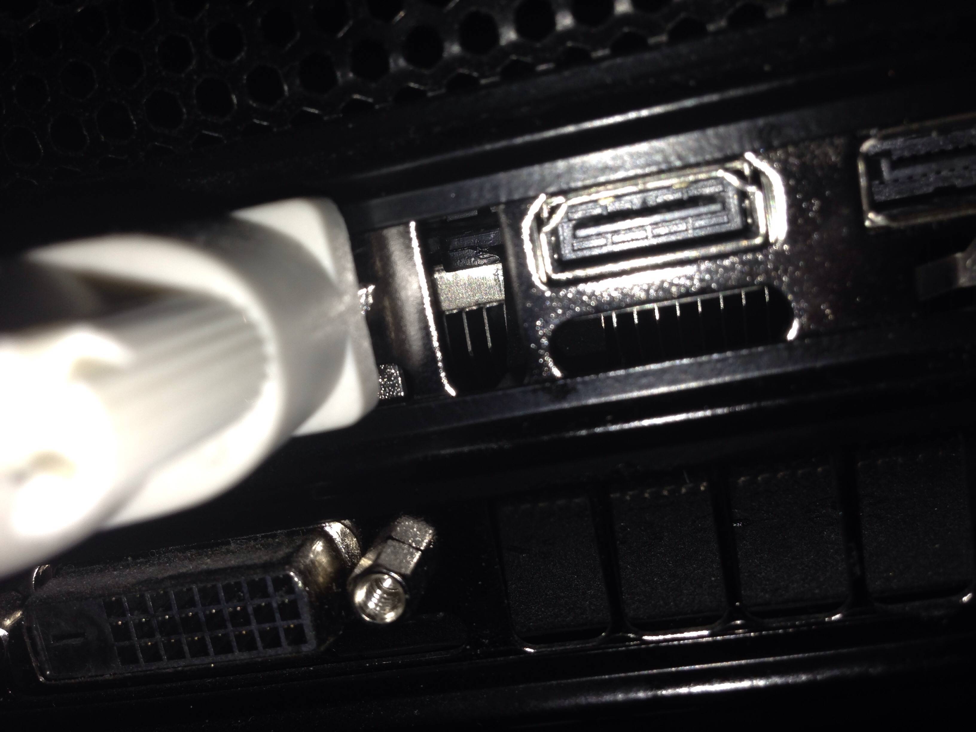 multiple monitors HDMI cable does not fit into GTX 680 Super User