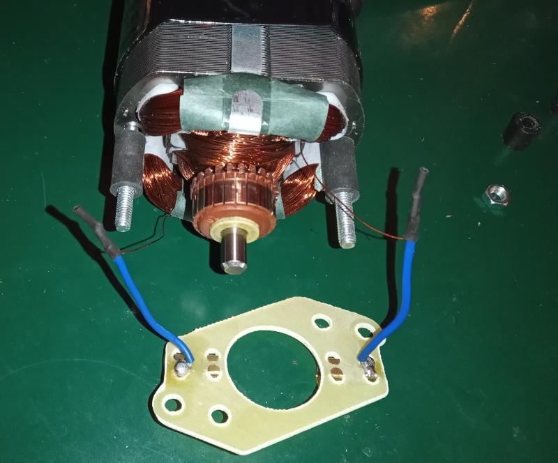 ac Reverse universal motor from a sewing machine Electrical