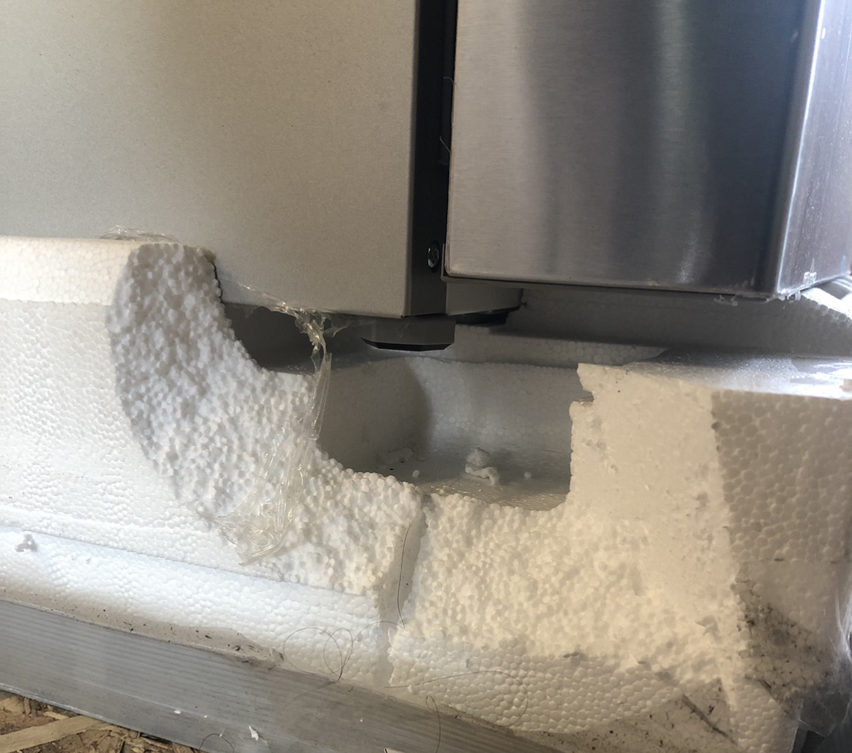 How to unpack the base of a refrigerator Love & Improve Life