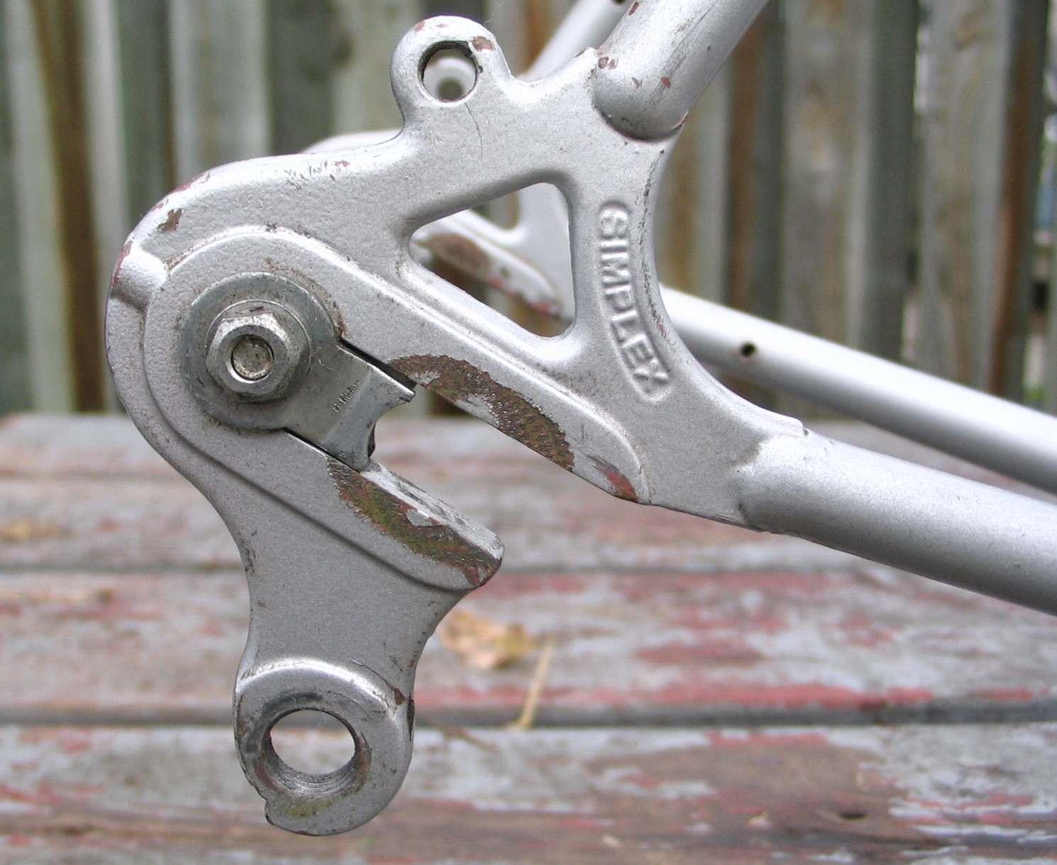 Bicycle Rear Dropout Adjustment Screws Bicycle Post