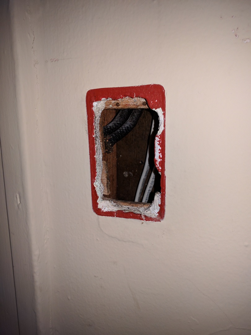 framing - Notch Stud for Electrical Work Box - Home Improvement Stack