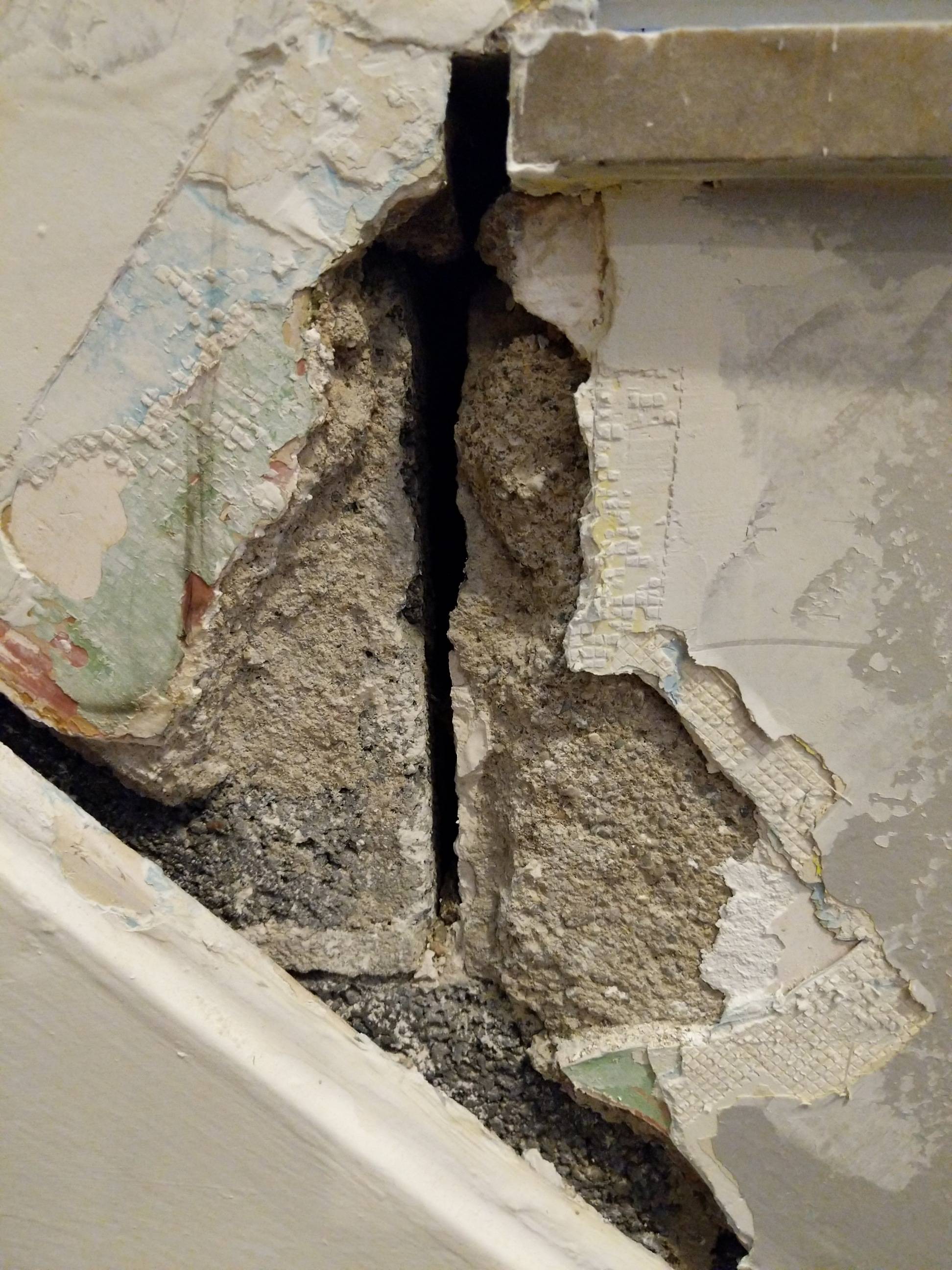 plaster Repairing crack in interior block wall Home Improvement