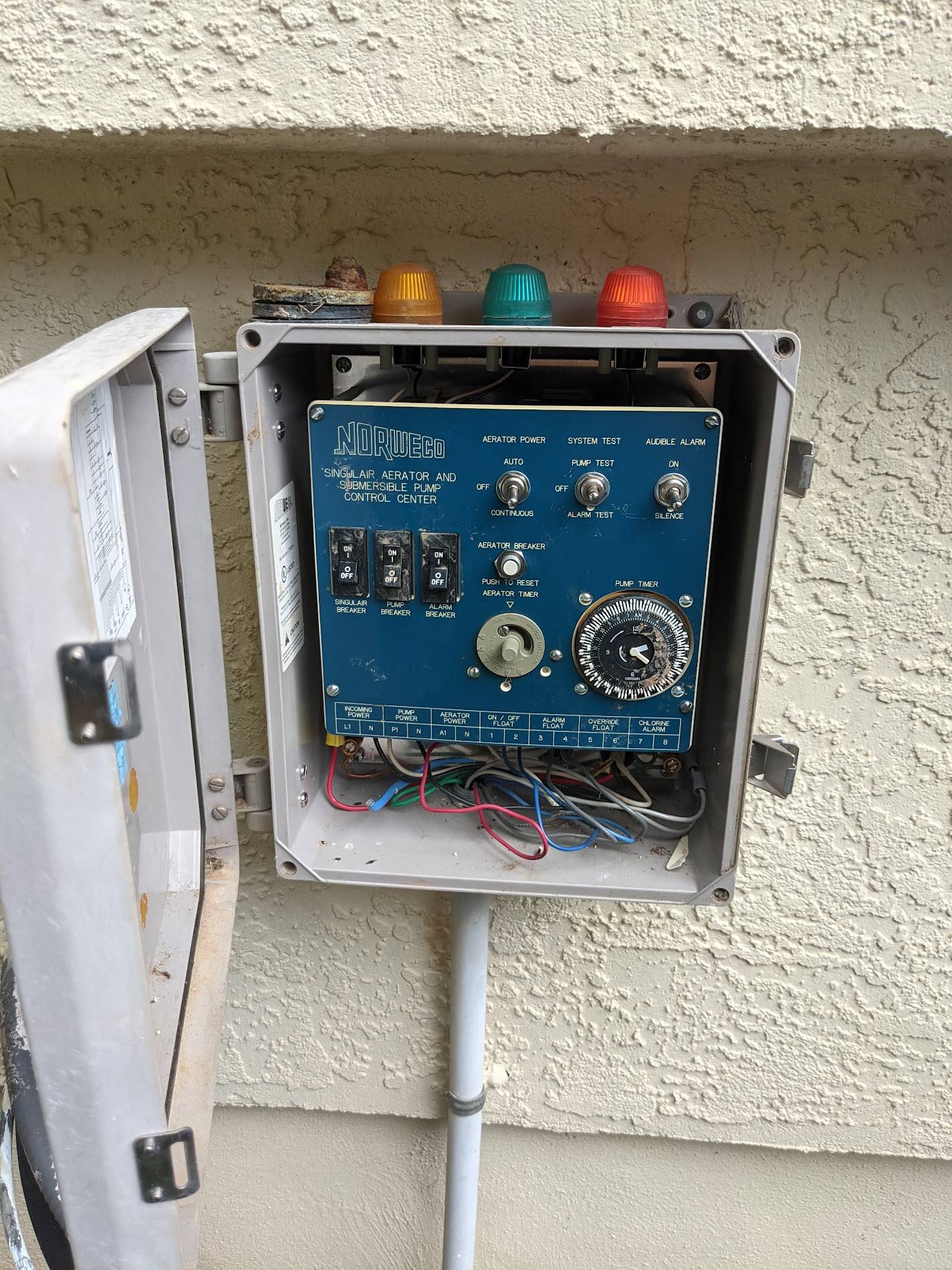 plumbing Septic alarm went off. Pump running. Unknown valve in closed