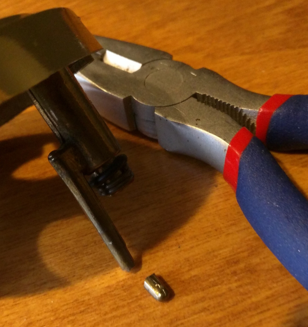 How To Unlock Door Chain From Outside