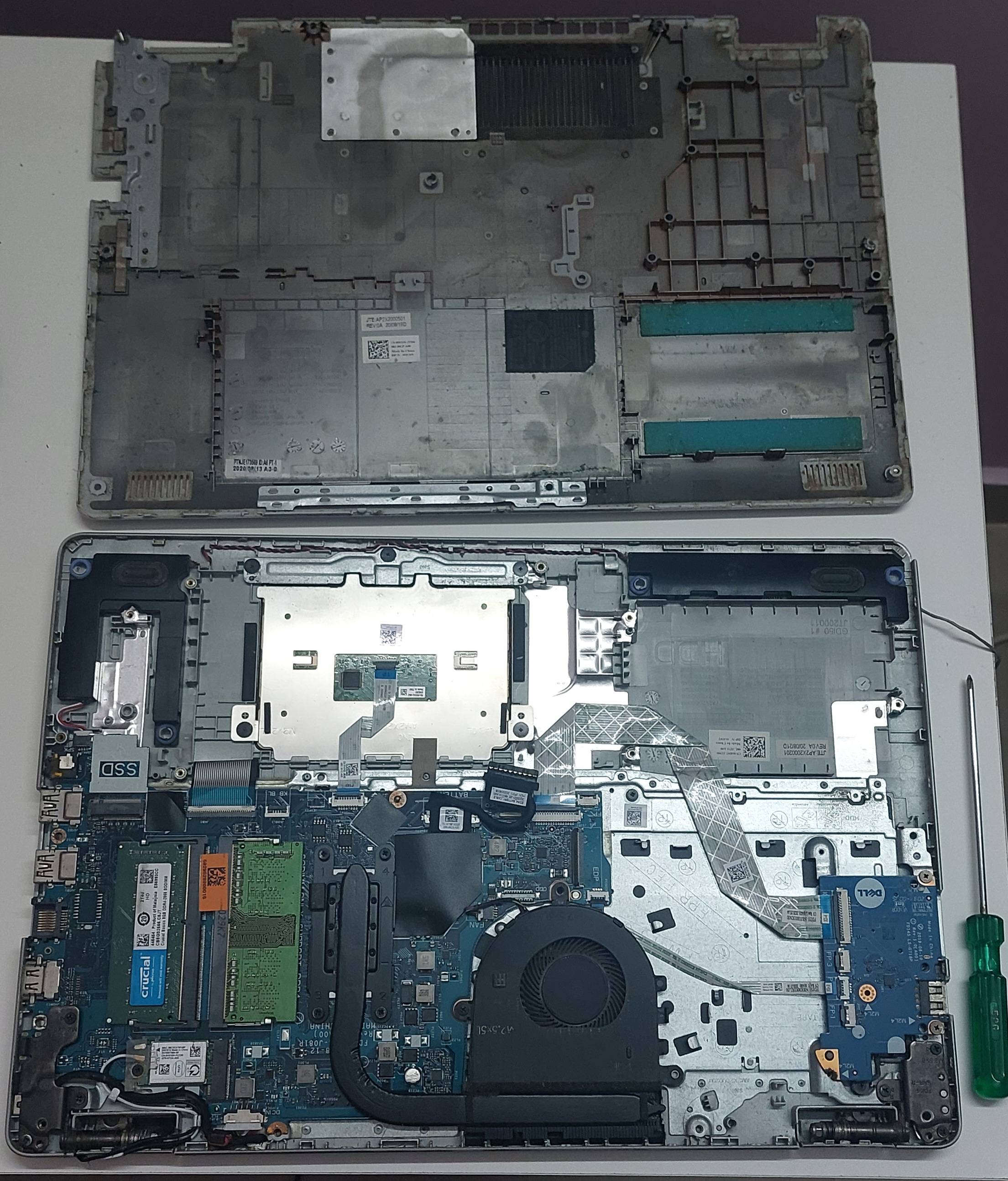 battery Dell laptop not turning on and charging suddenly in middle of my usage Super User