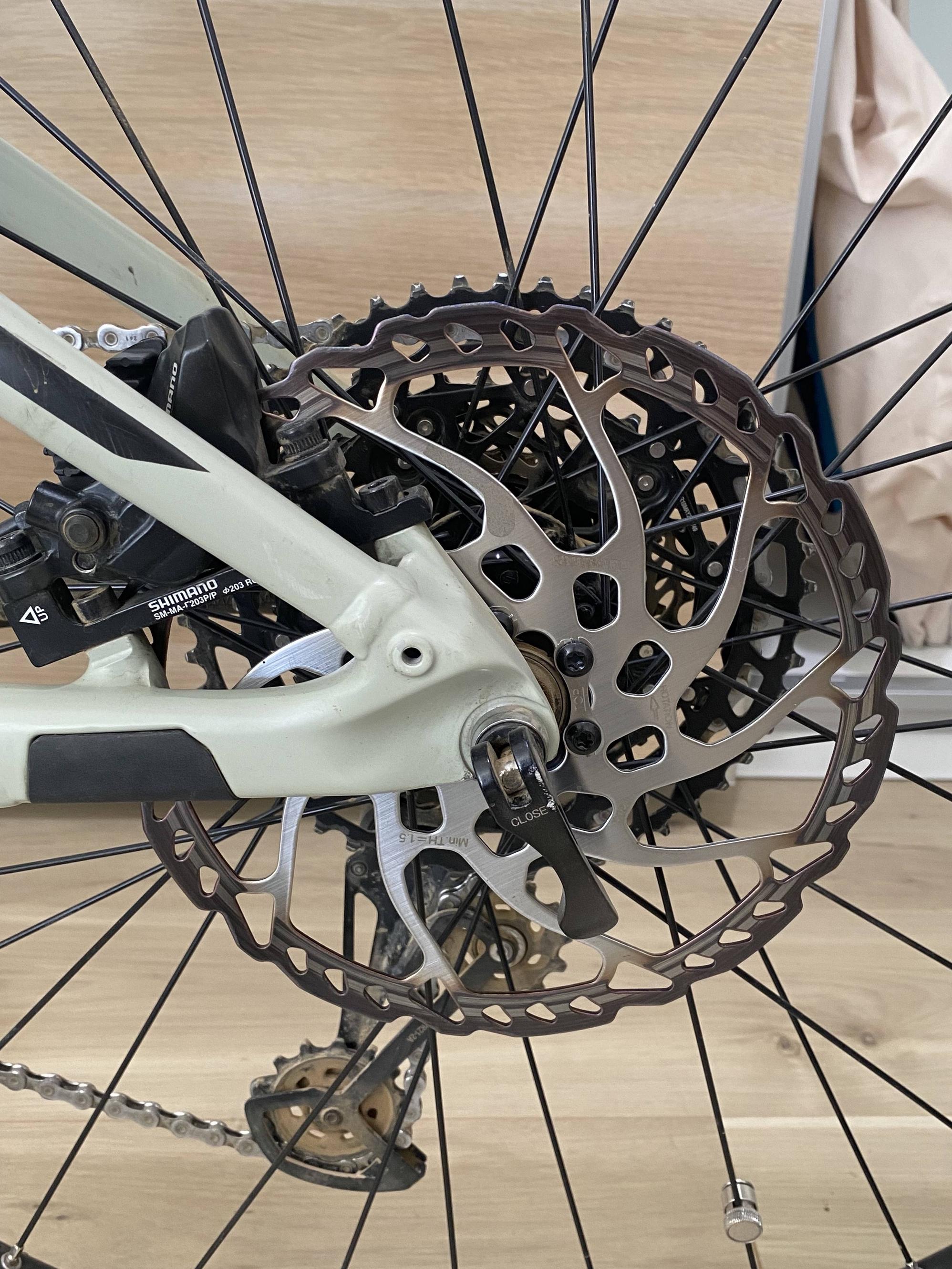 mountain bike Are my brakes overheating? Bicycles Stack Exchange