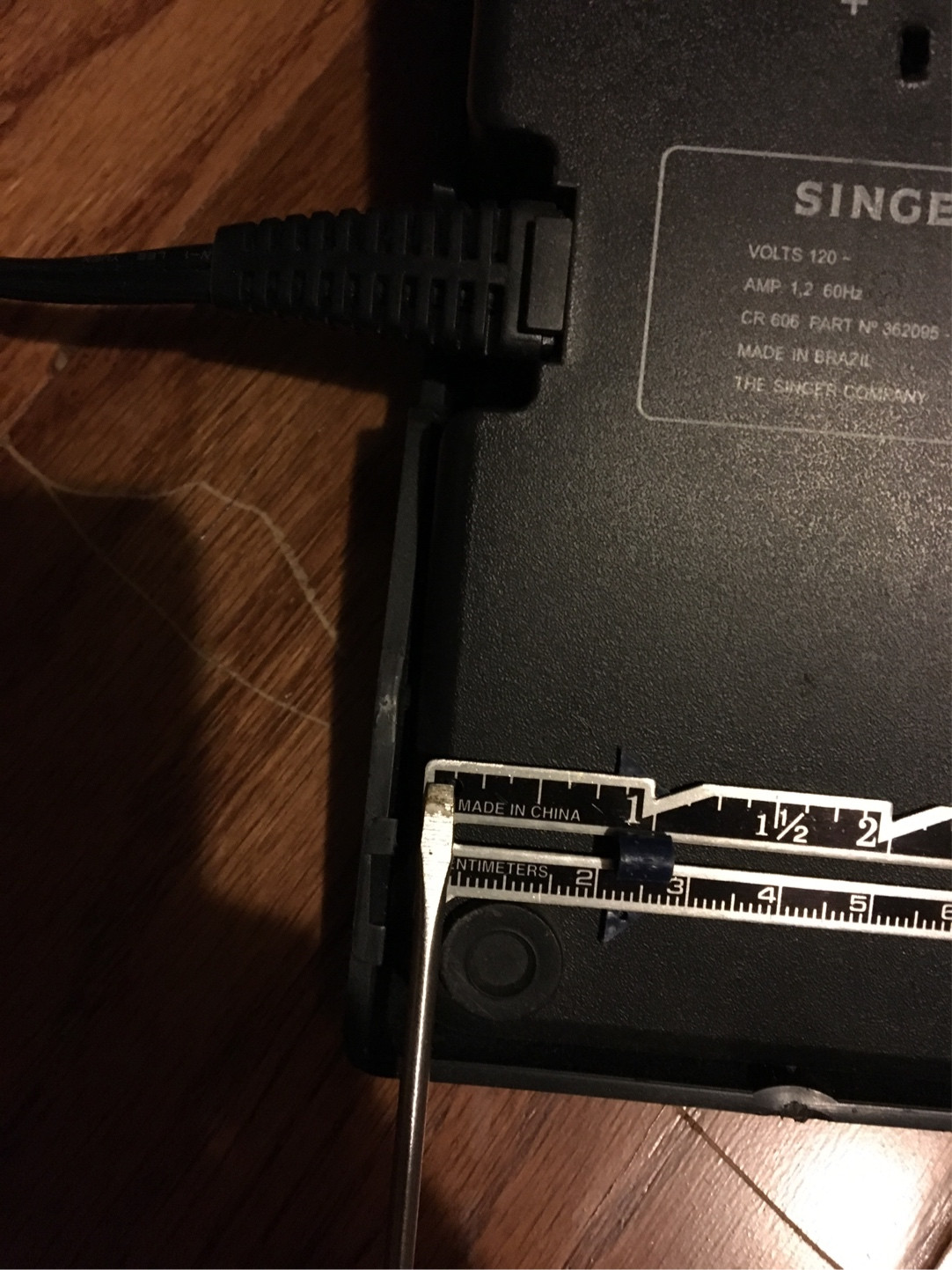 How to Slow the Speed of a Sewing Machine Arts & Crafts Stack Exchange