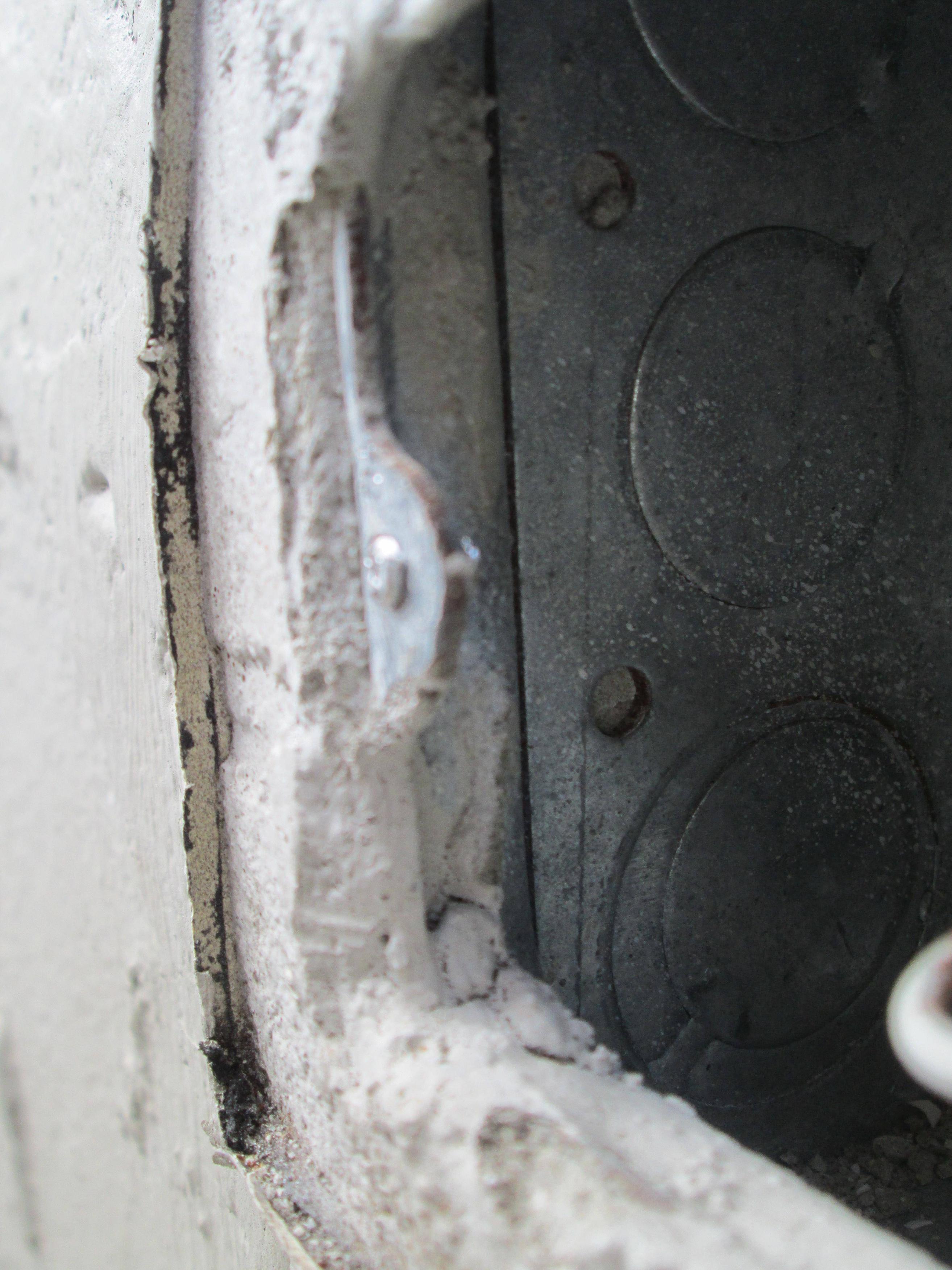 Removing broken screw from electrical box Home Improvement Stack Exchange