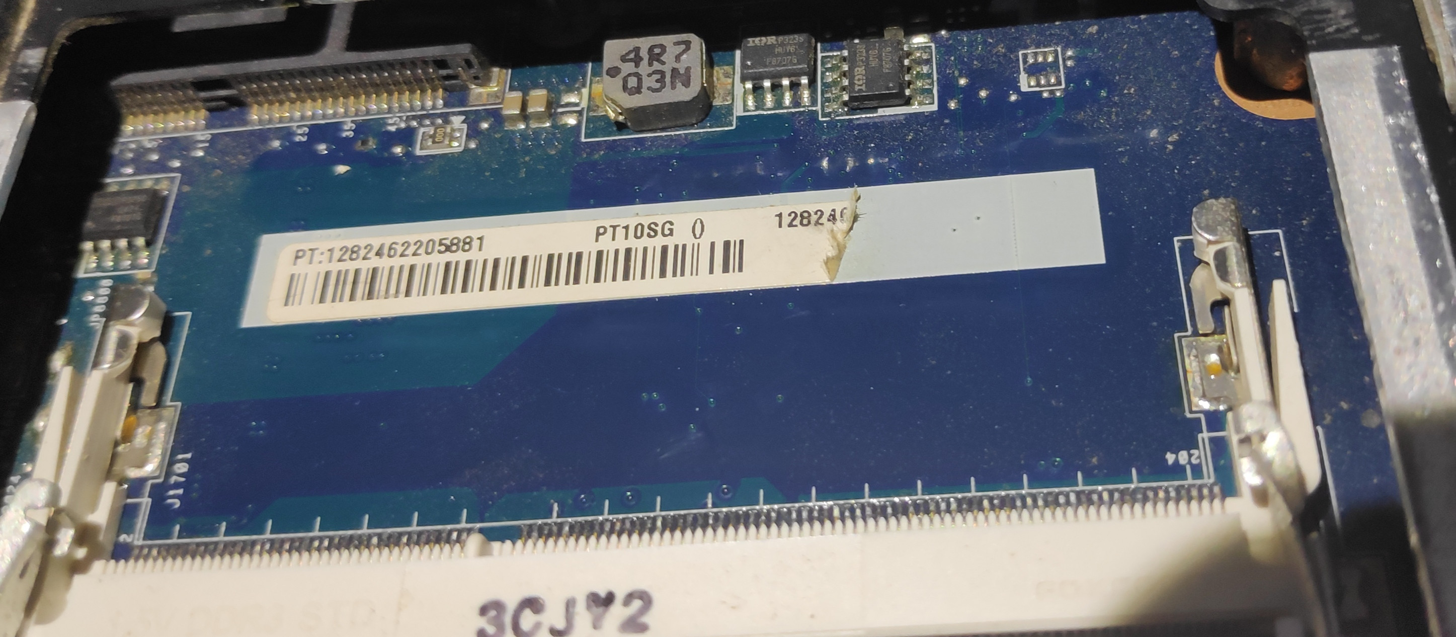 laptop - How to rest BIOS password of toshiba satellite - Super User