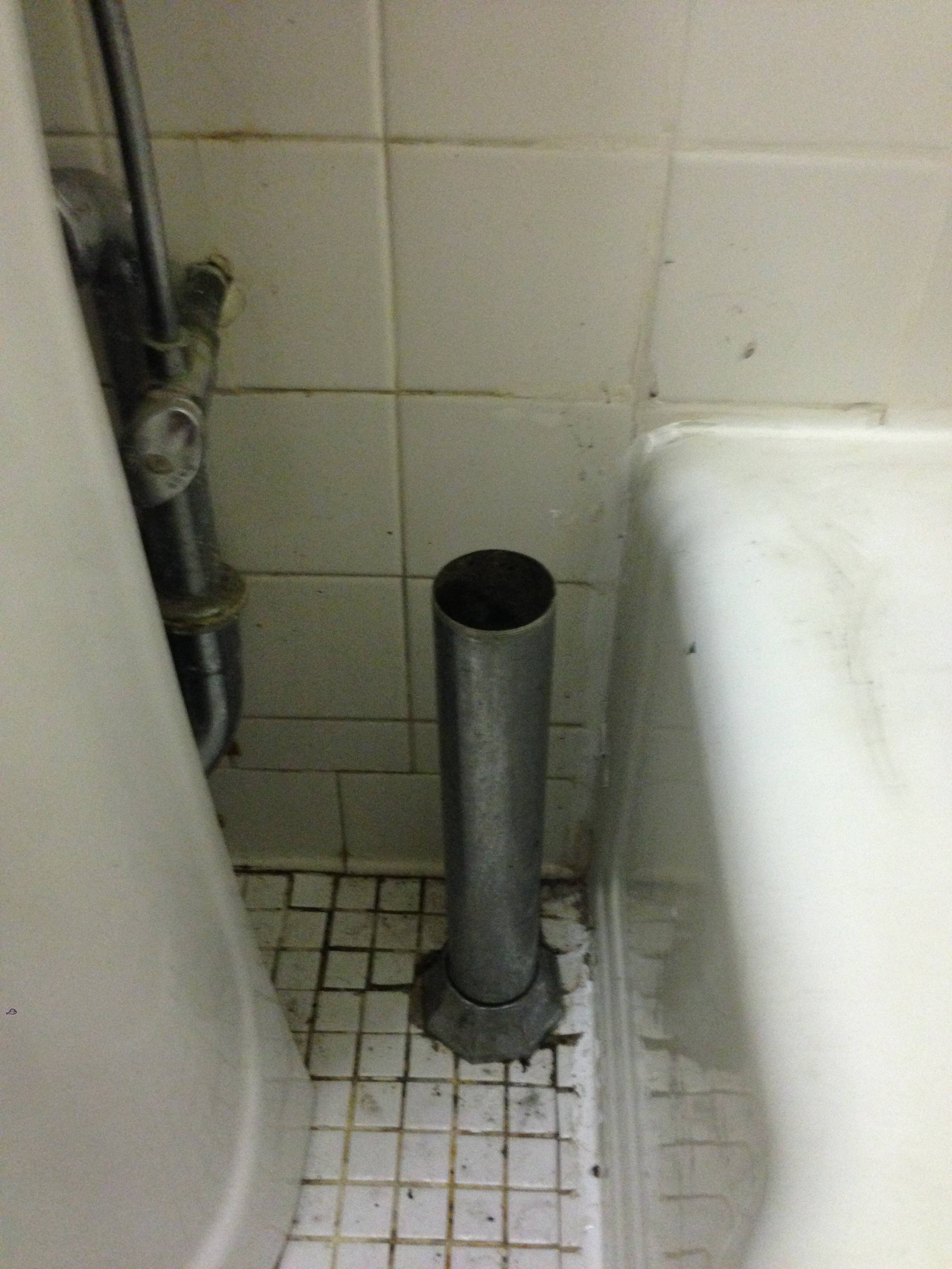 How does an external tower style bathtub drain work? Home Improvement