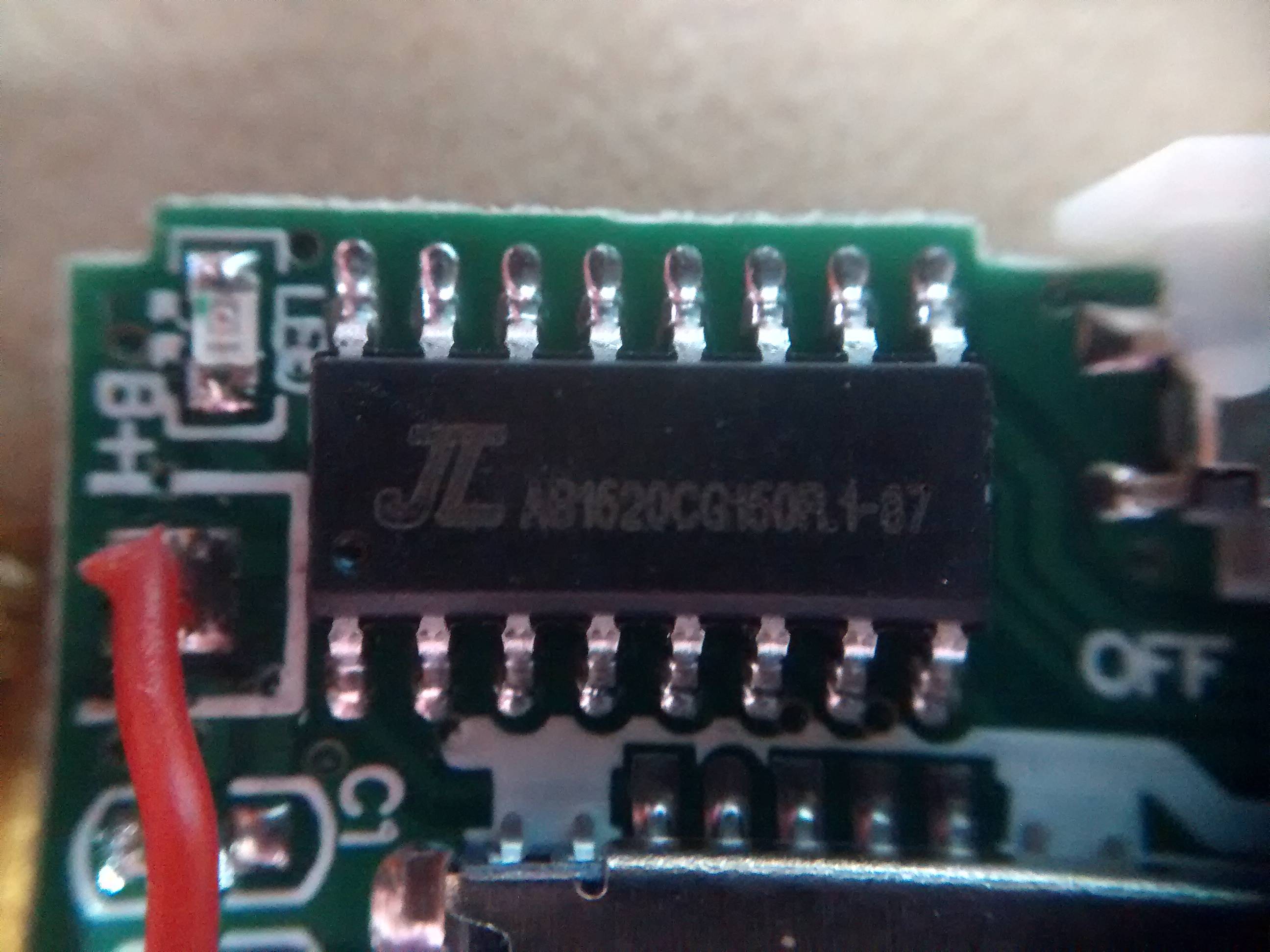 Ayuda para identificar el pinout de un chip mp3 desconocido Electronica