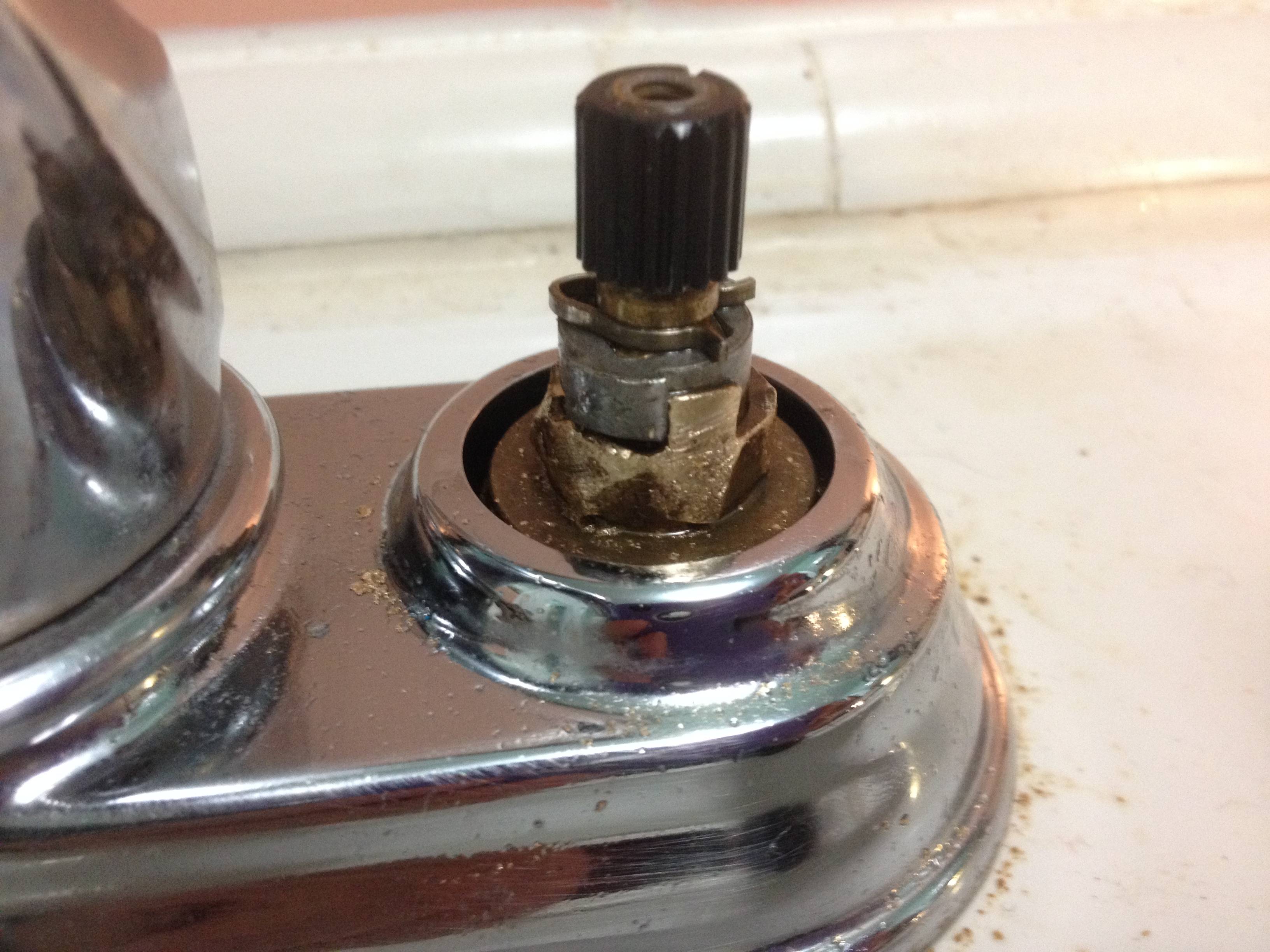 How do I remove this stuck faucet valve cartridge? Home Improvement