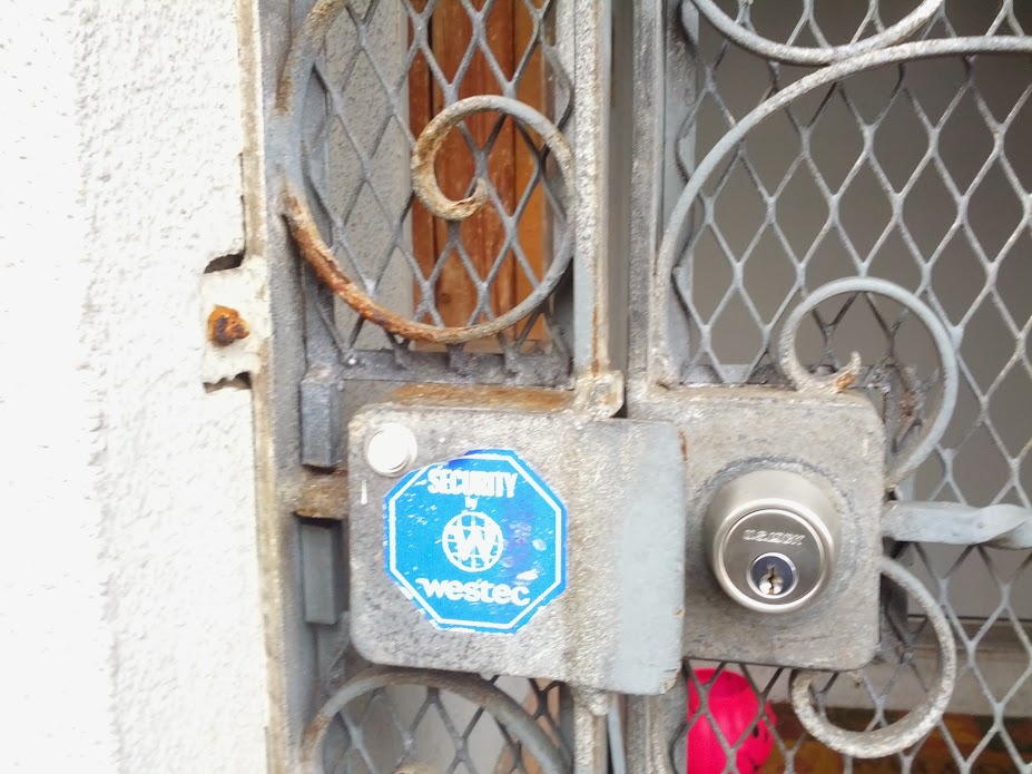 repainting Painting an old metal gate with some corrosion Home Improvement Stack Exchange