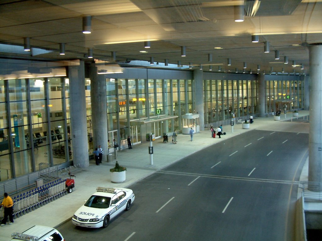 Pearson Airport Arrivals Terminal 1 Pick Up