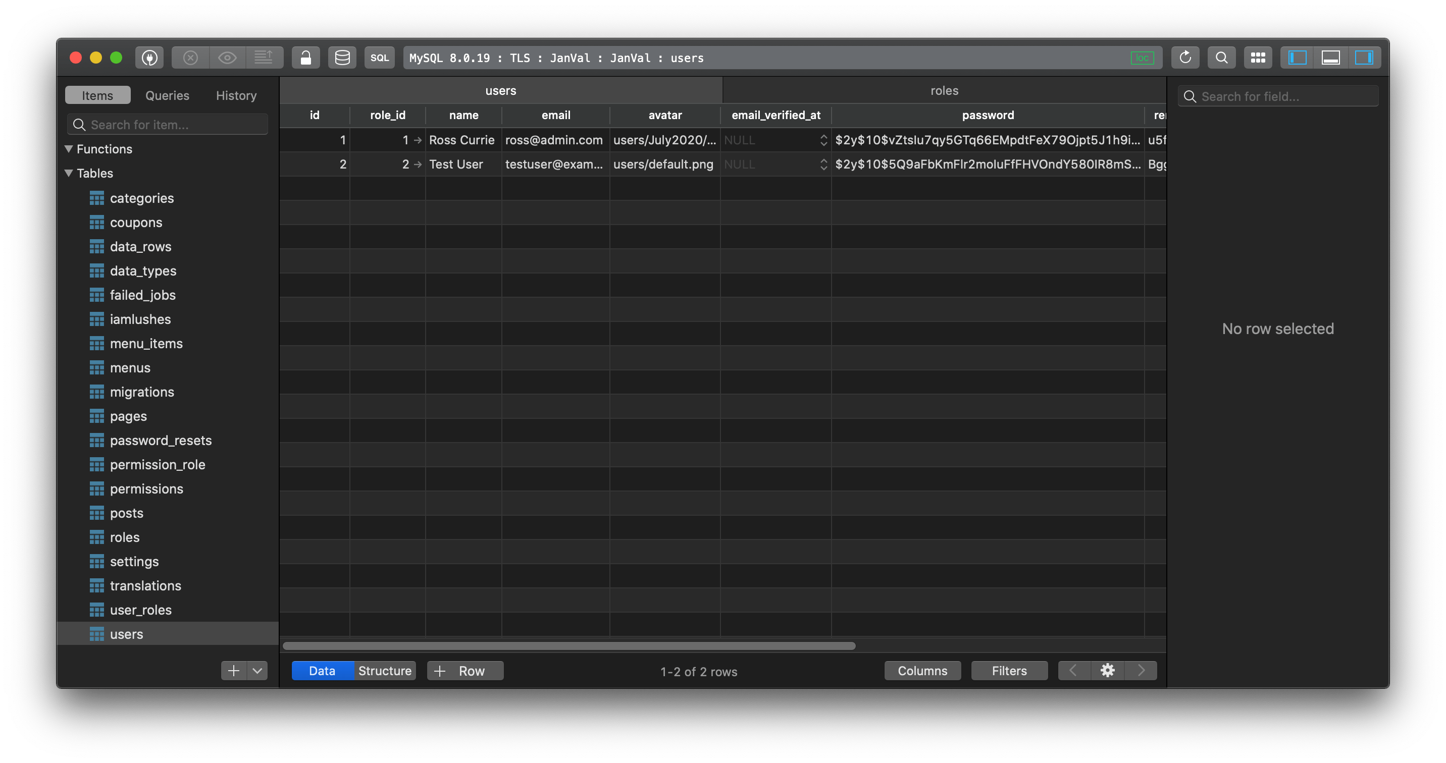 Why Will Voyager Not Show my Admin Dashboard When Live?