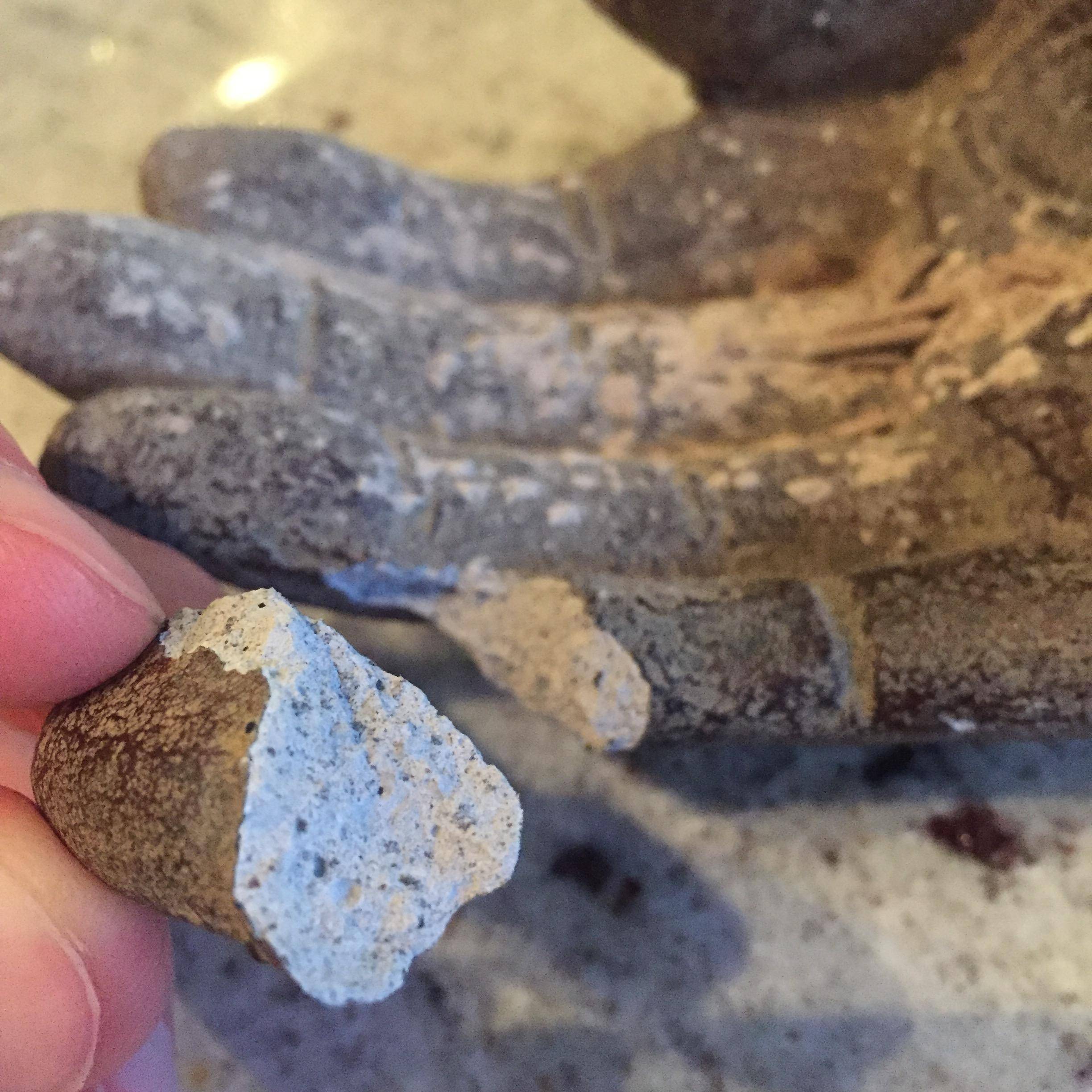 adhesives How to glue together this stonelike material? Arts