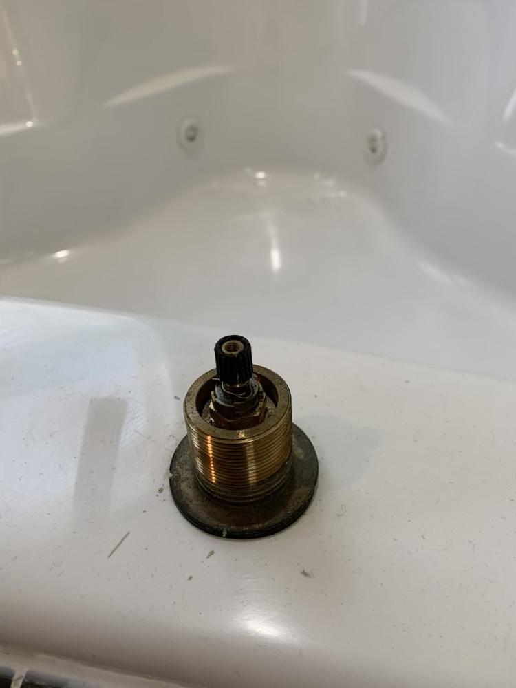bathtub Jacuzzi tub hot water valve locked in place Home