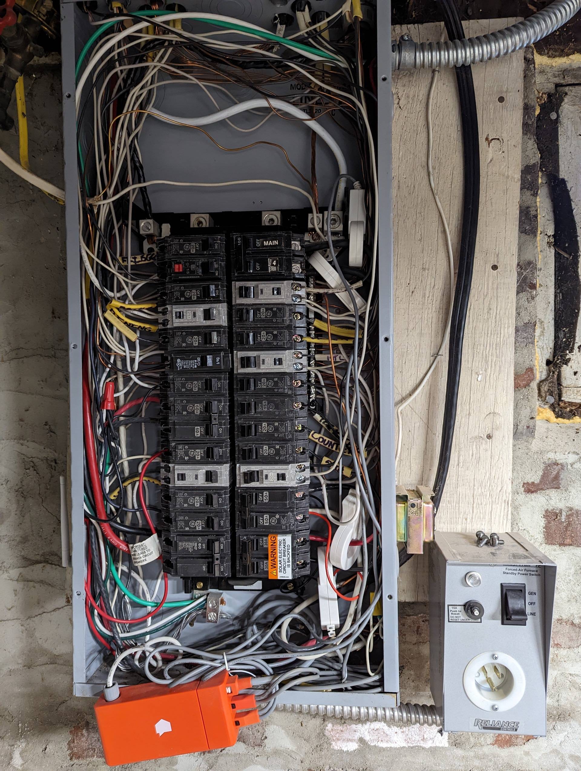 electrical - Wiring (neutral bonded to ground?) for a TF151 furnace