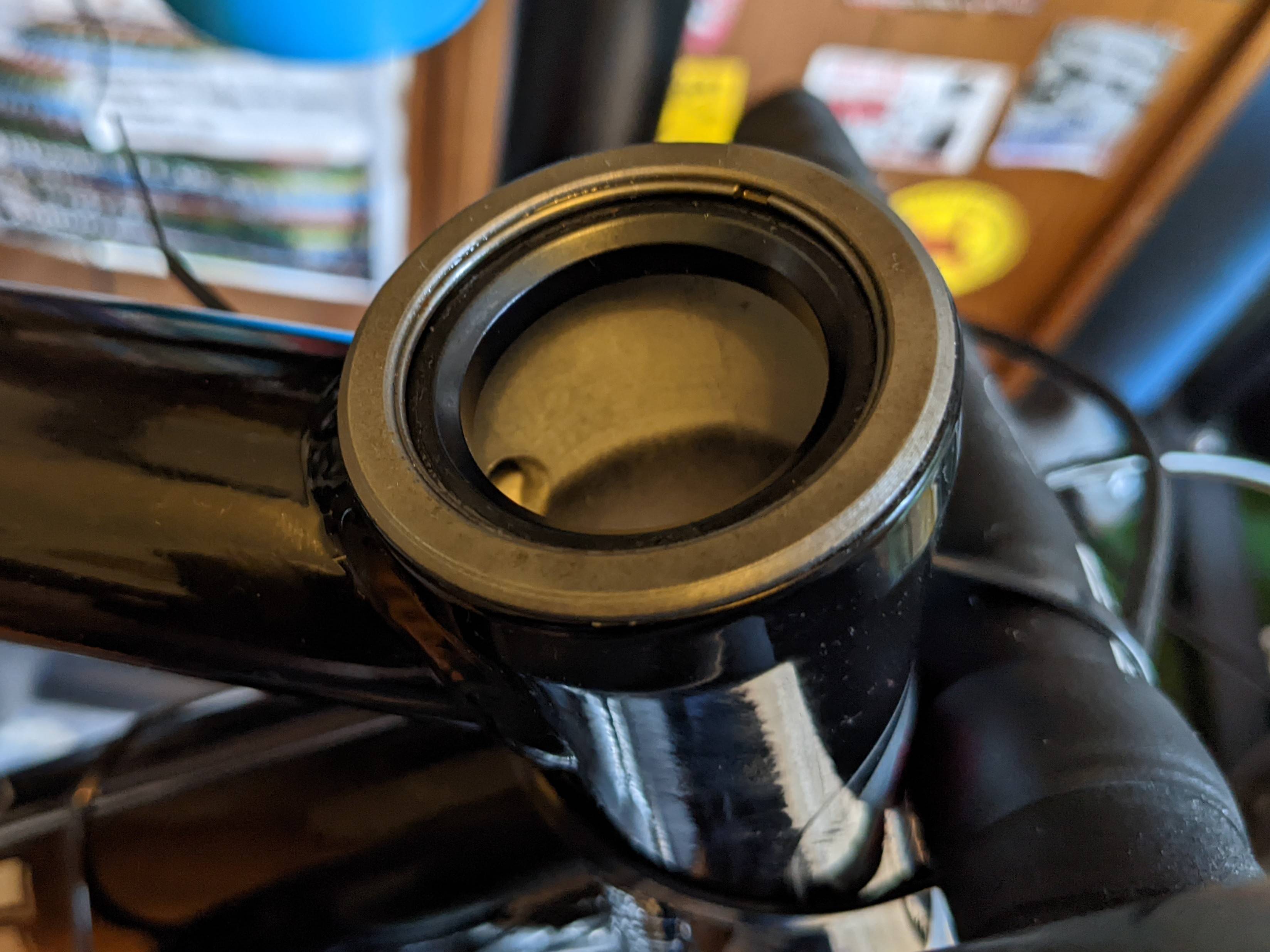 How to remove stuck bearing in headtube? Bicycles Stack Exchange