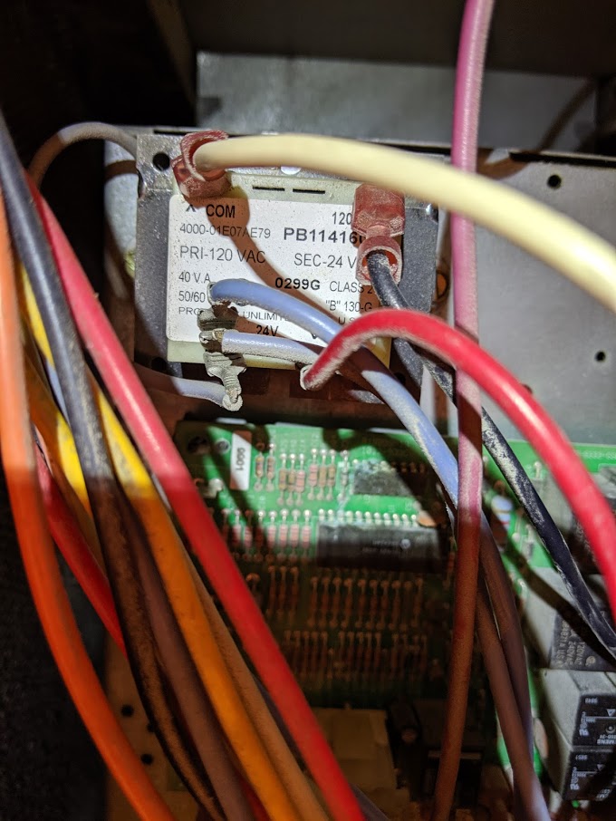 Electrical Old furnace with extra wire, but no c terminal Janitrol