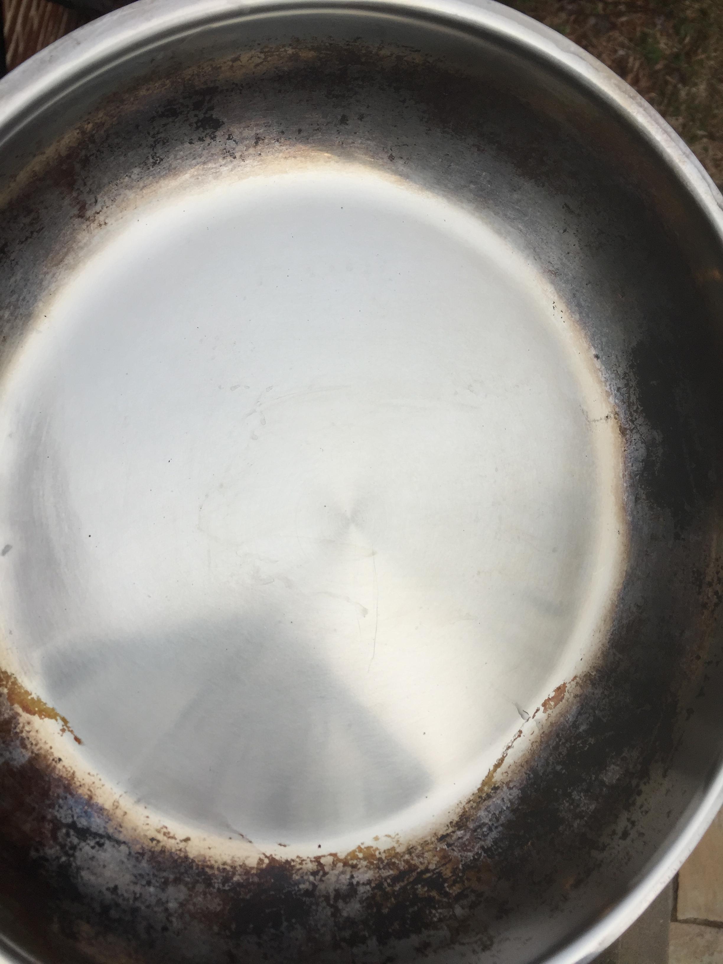 cleaning What are these stains on my stainless steel pans