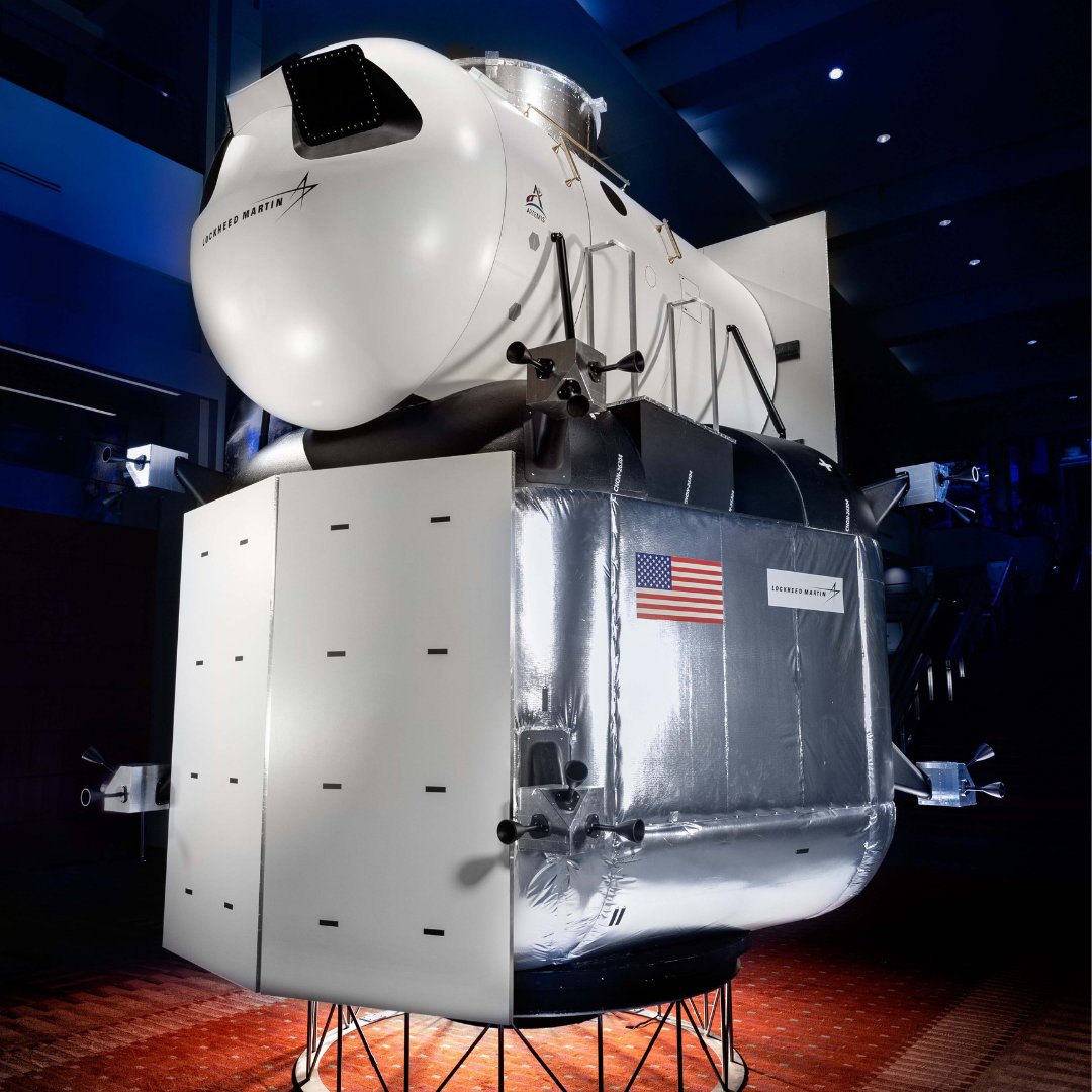 nasa Is there a crewed moon lander currently (March 2019) in the