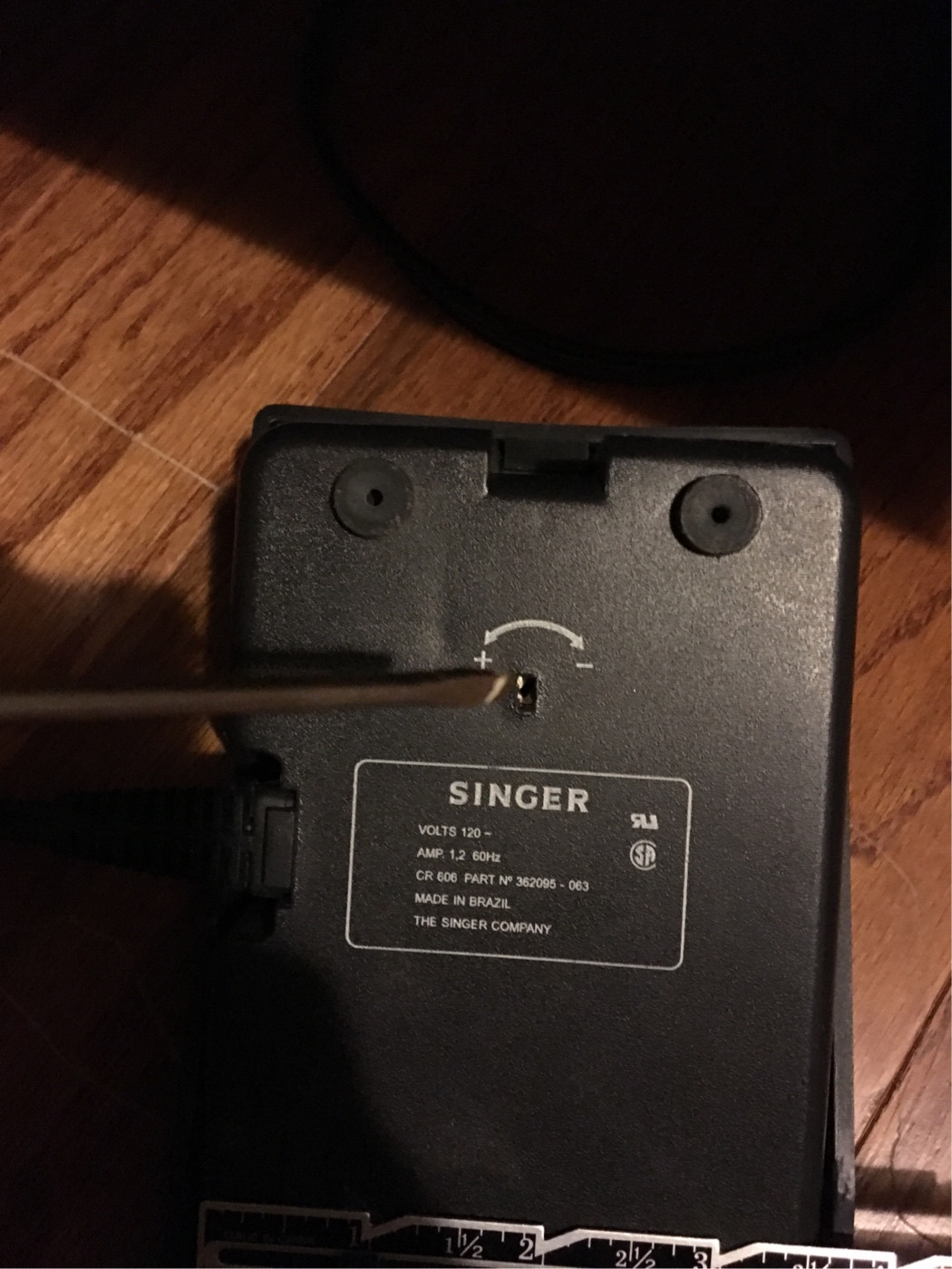 How to Slow the Speed of a Sewing Machine Arts & Crafts Stack Exchange