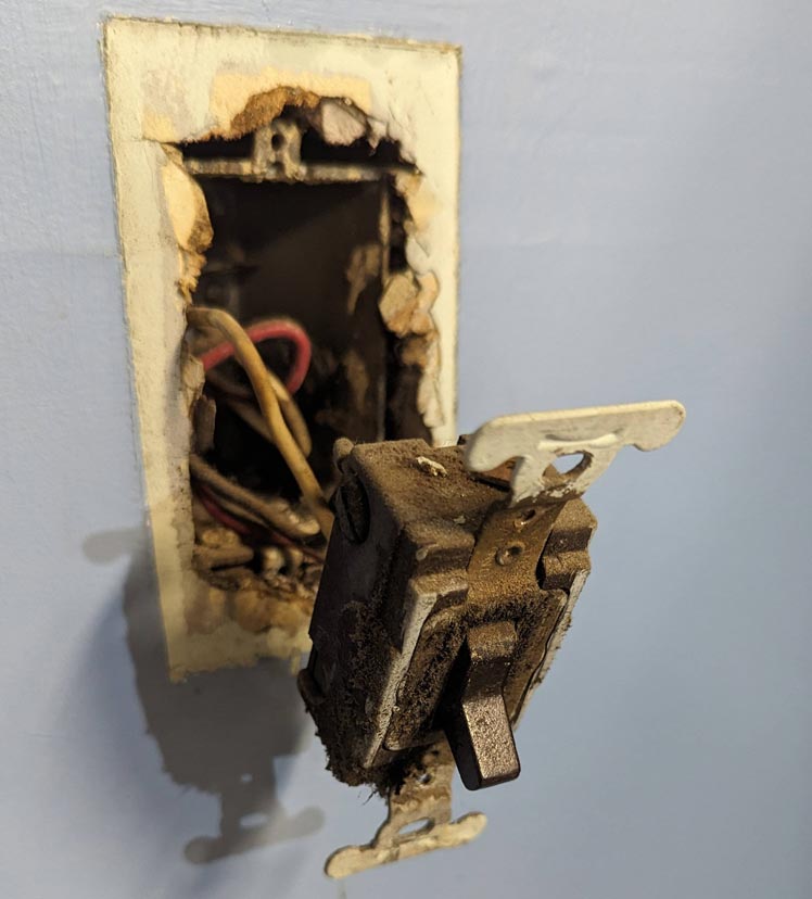 electrical - Want to replace old-3way with occupancy sensor but stumped