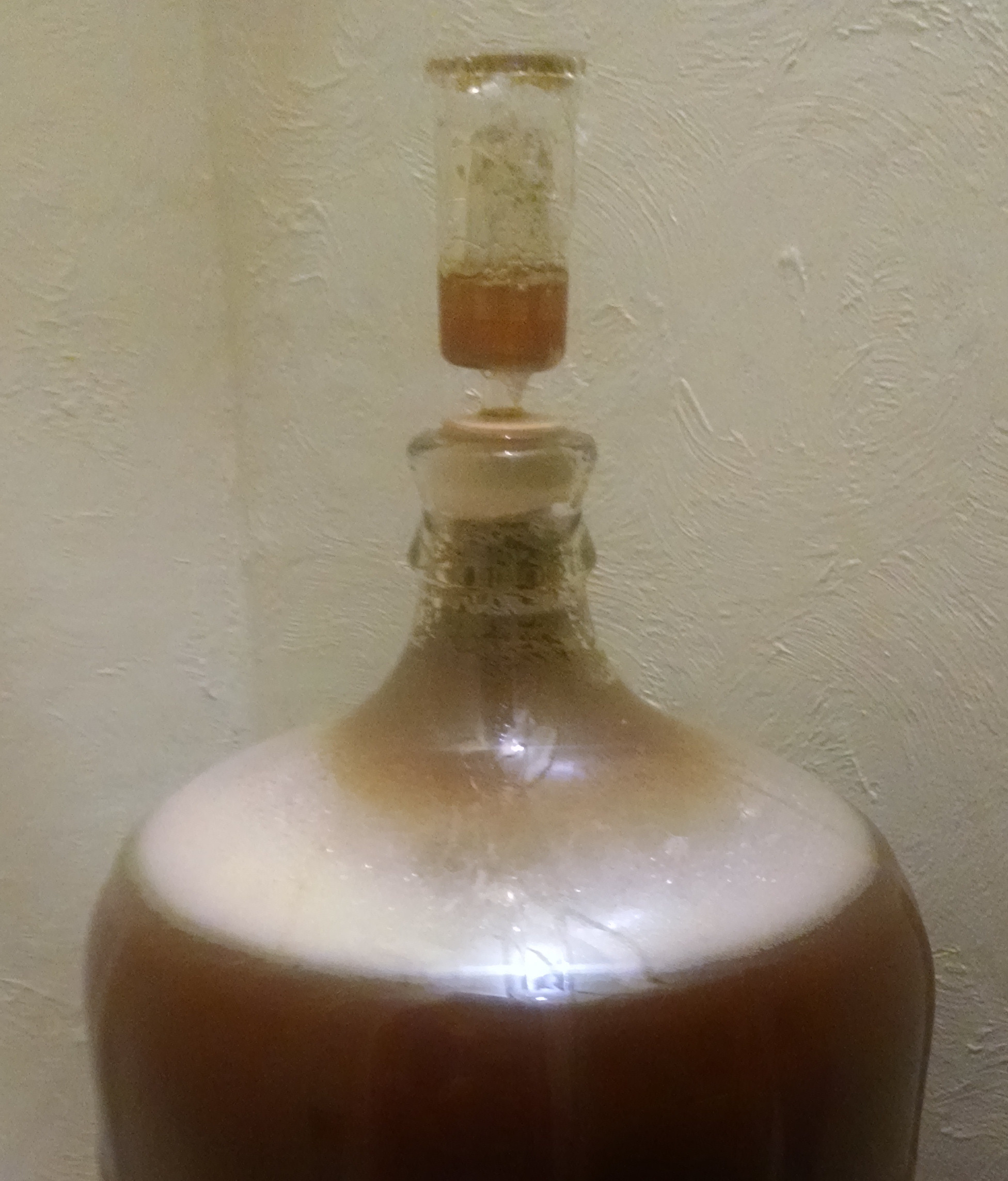 Special considerations for primary fermentation in a carboy