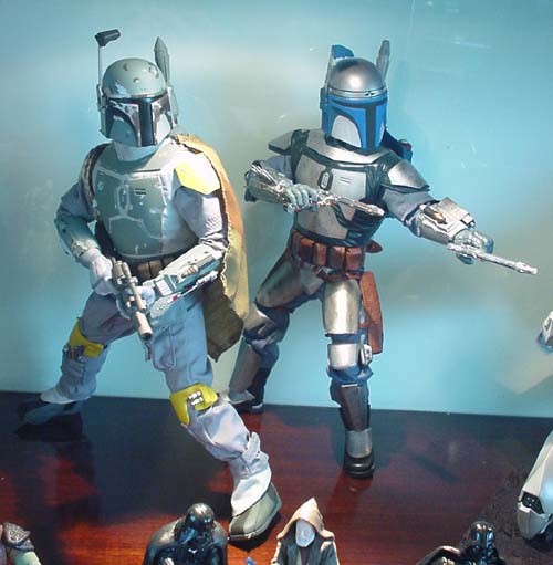 star wars What are the visual differences between Boba and Jango Fetts armor? Science