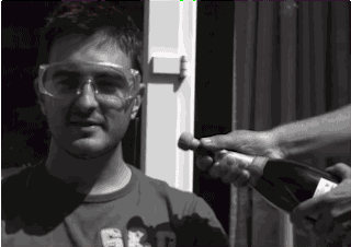 camera basics - What is a rolling shutter? When do I have to be aware