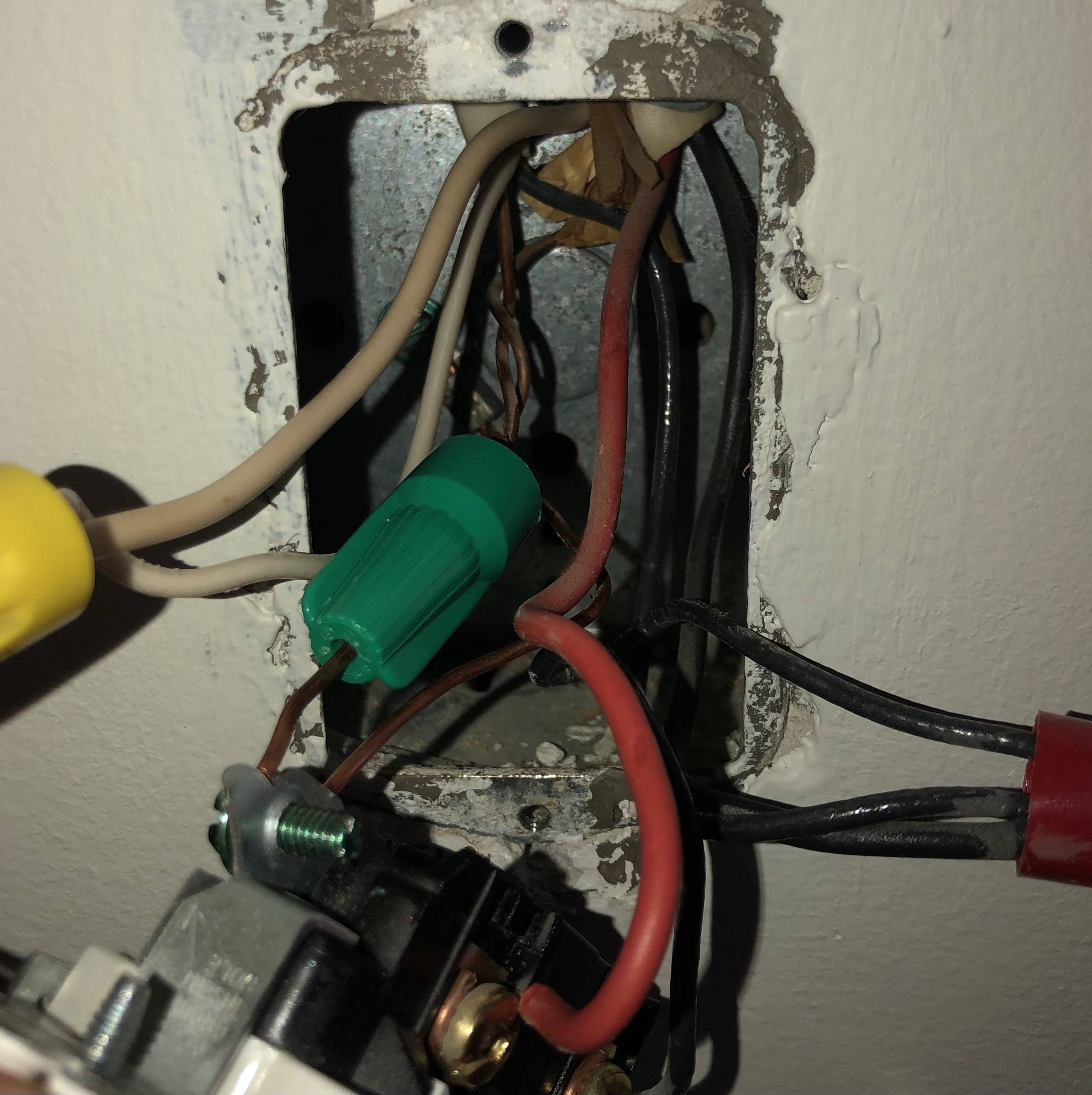 electrical Half Hot Outlet Tripping when Light is connected Home